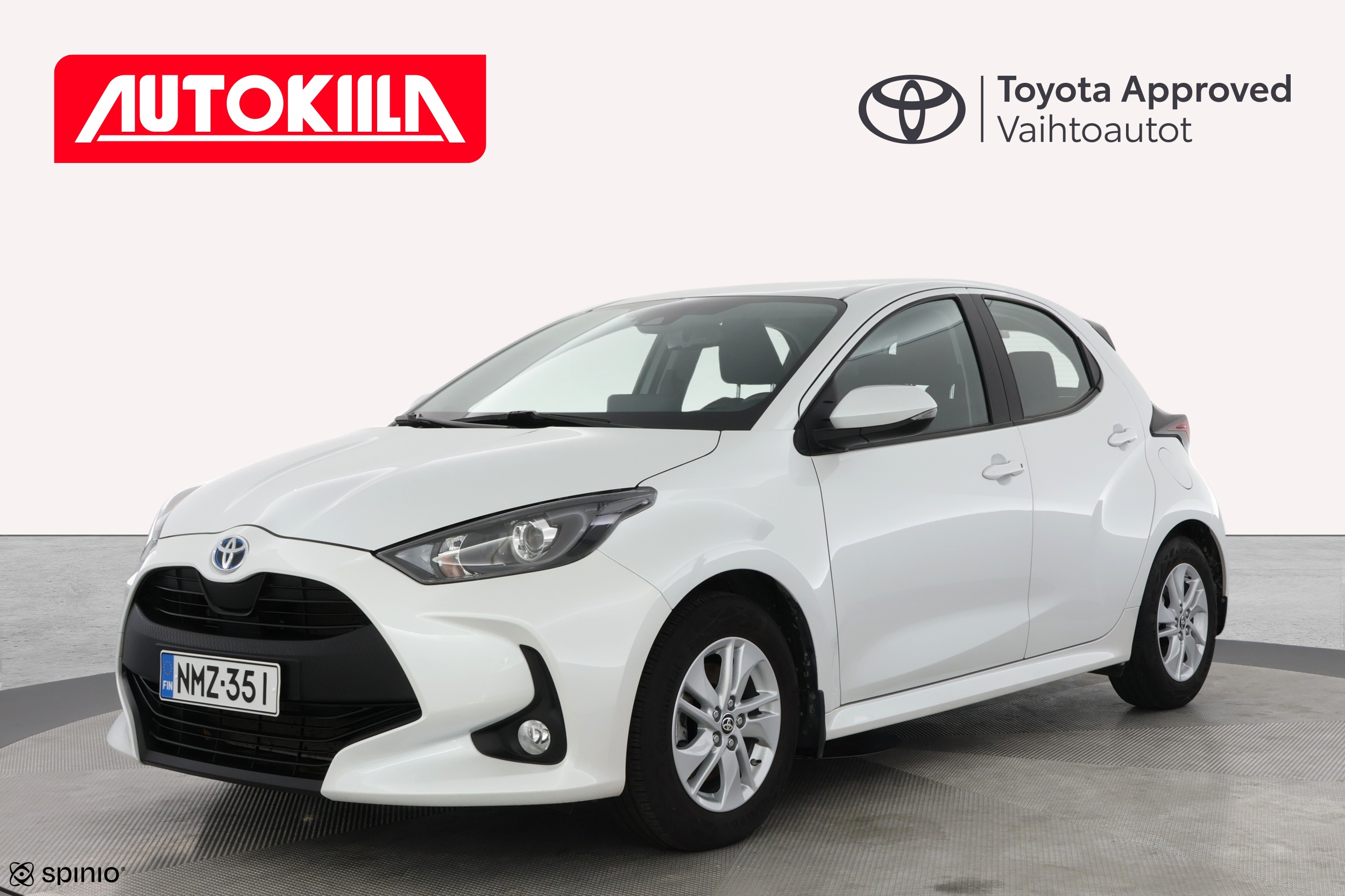 TOYOTA YARIS 2023