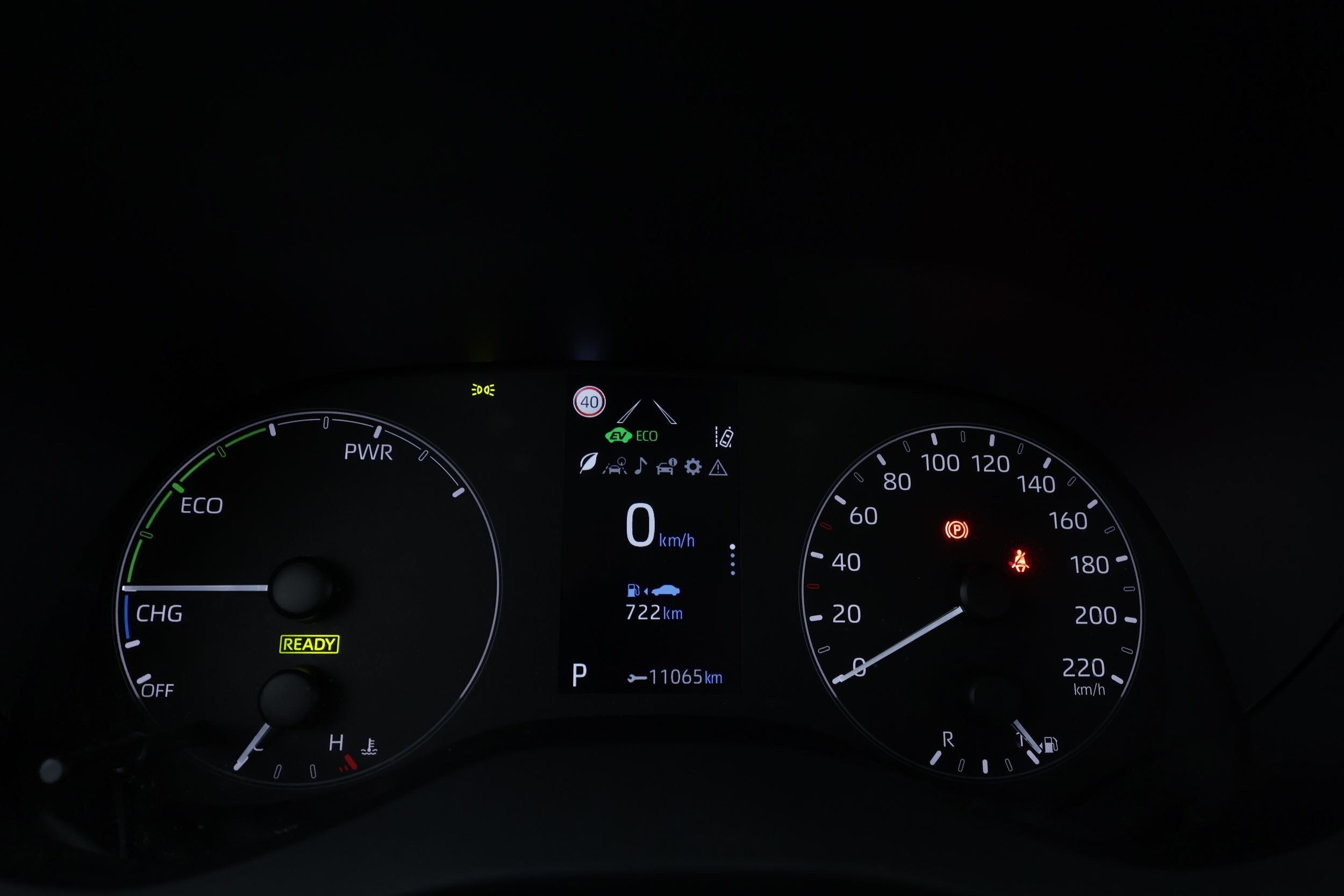 TOYOTA YARIS 2023
