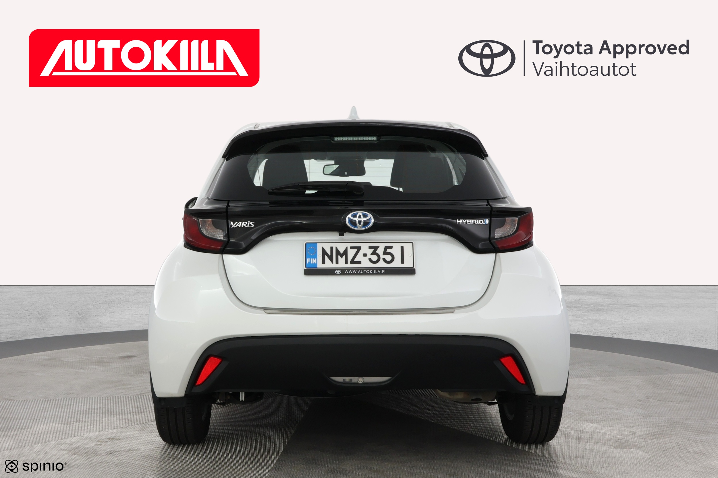 TOYOTA YARIS 2023