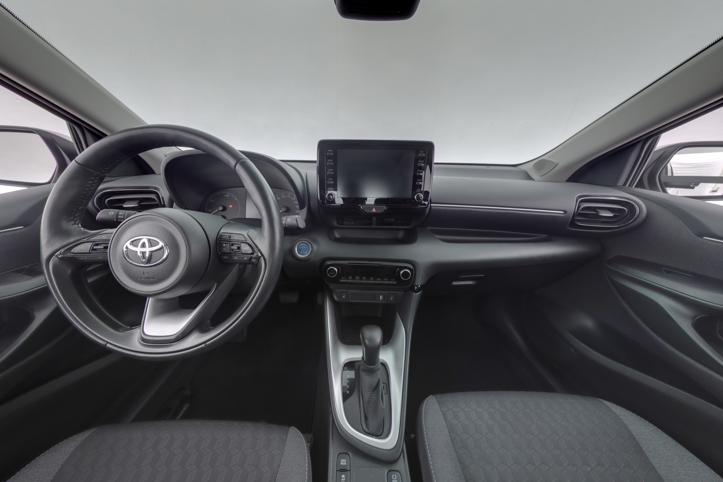 TOYOTA YARIS 2023