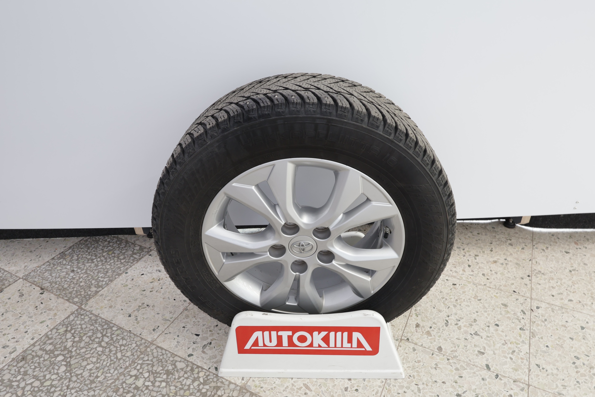 TOYOTA Yaris Cross 2024