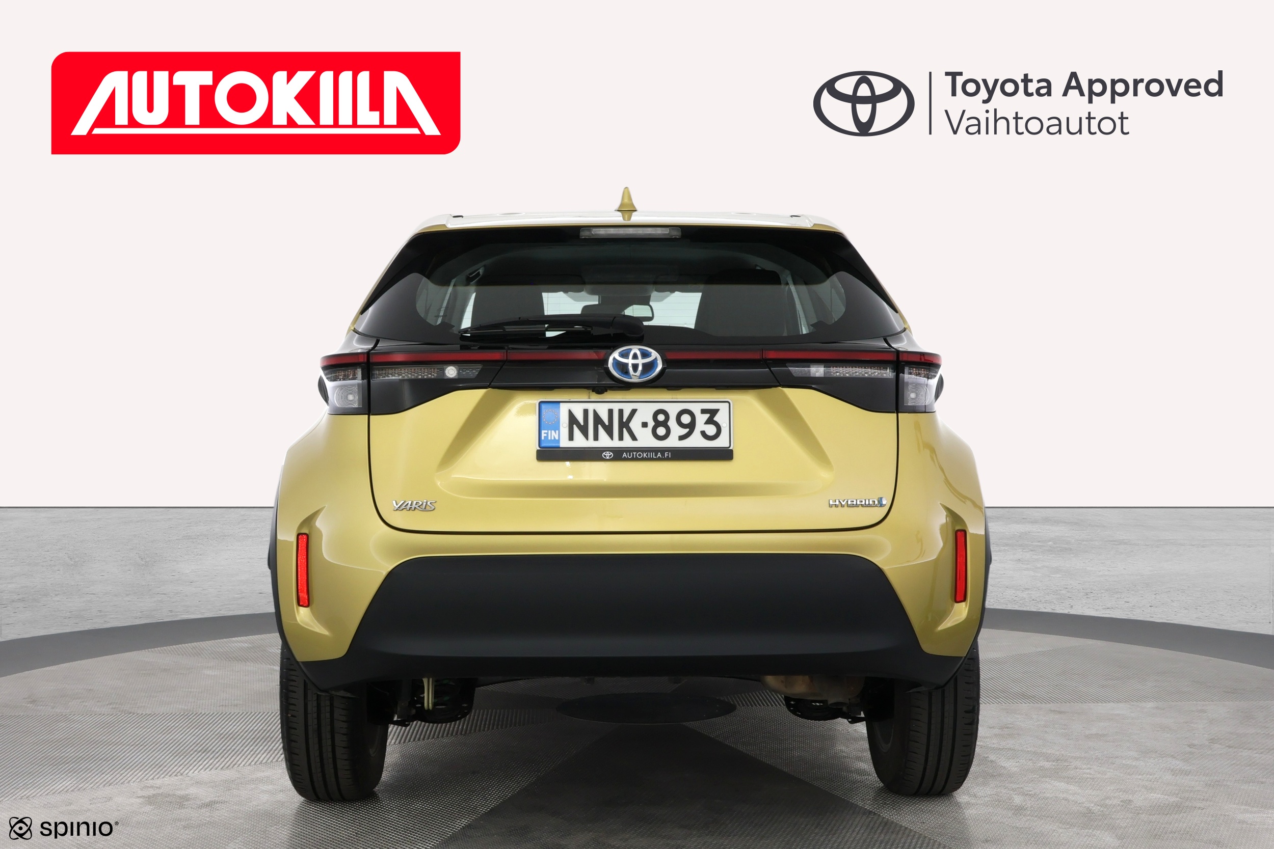 TOYOTA Yaris Cross 2024