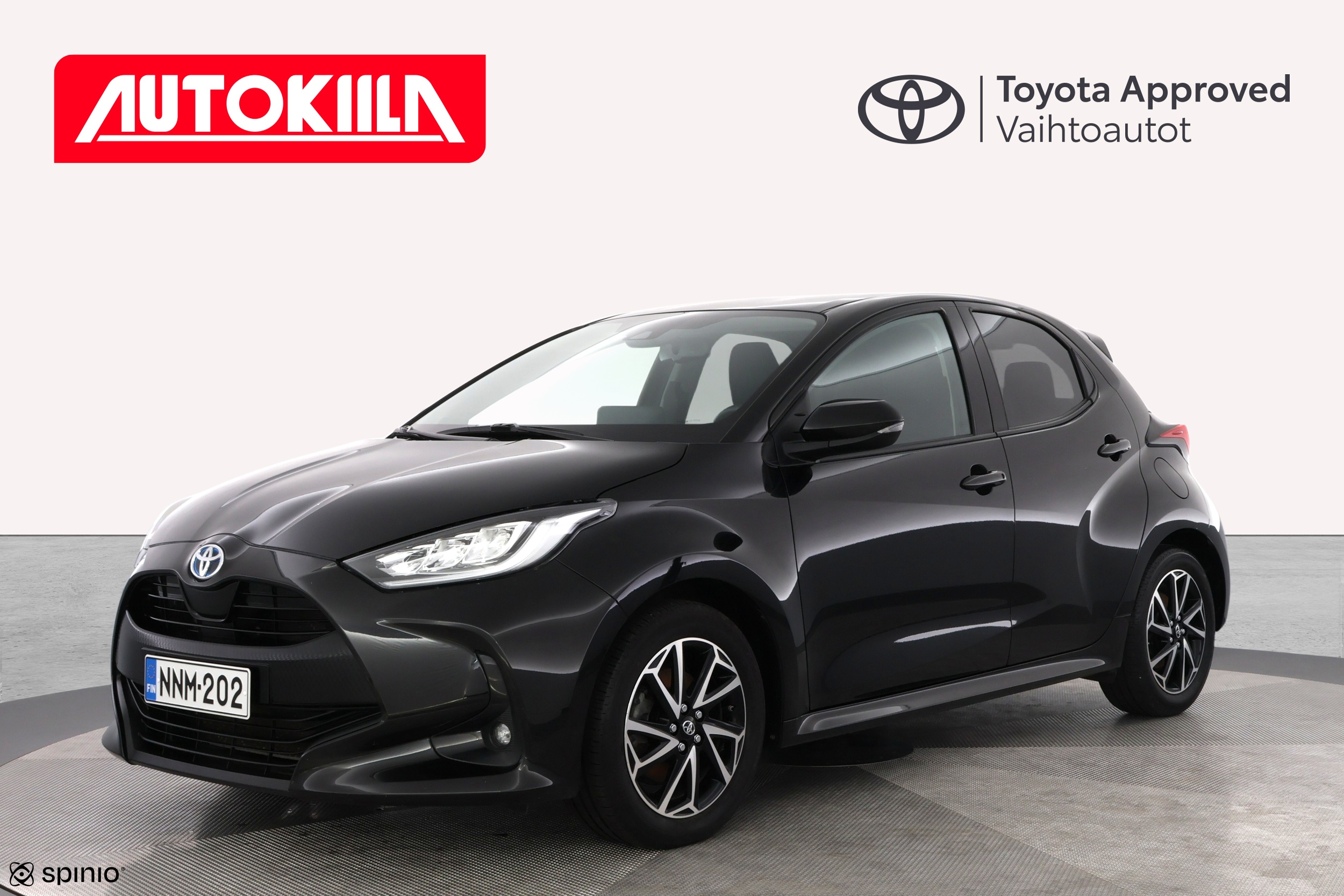 TOYOTA YARIS 2024