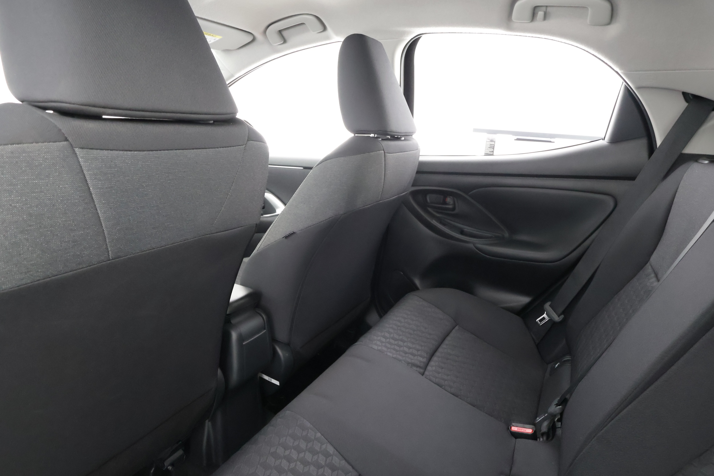 TOYOTA YARIS 2024