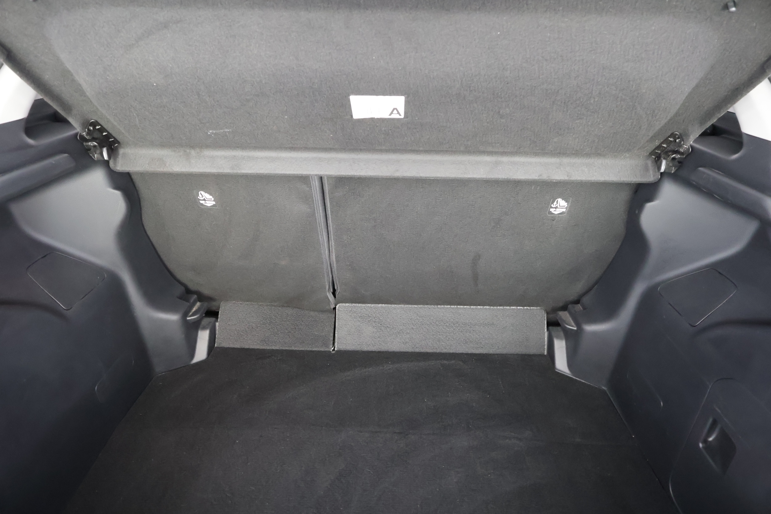 TOYOTA YARIS 2024