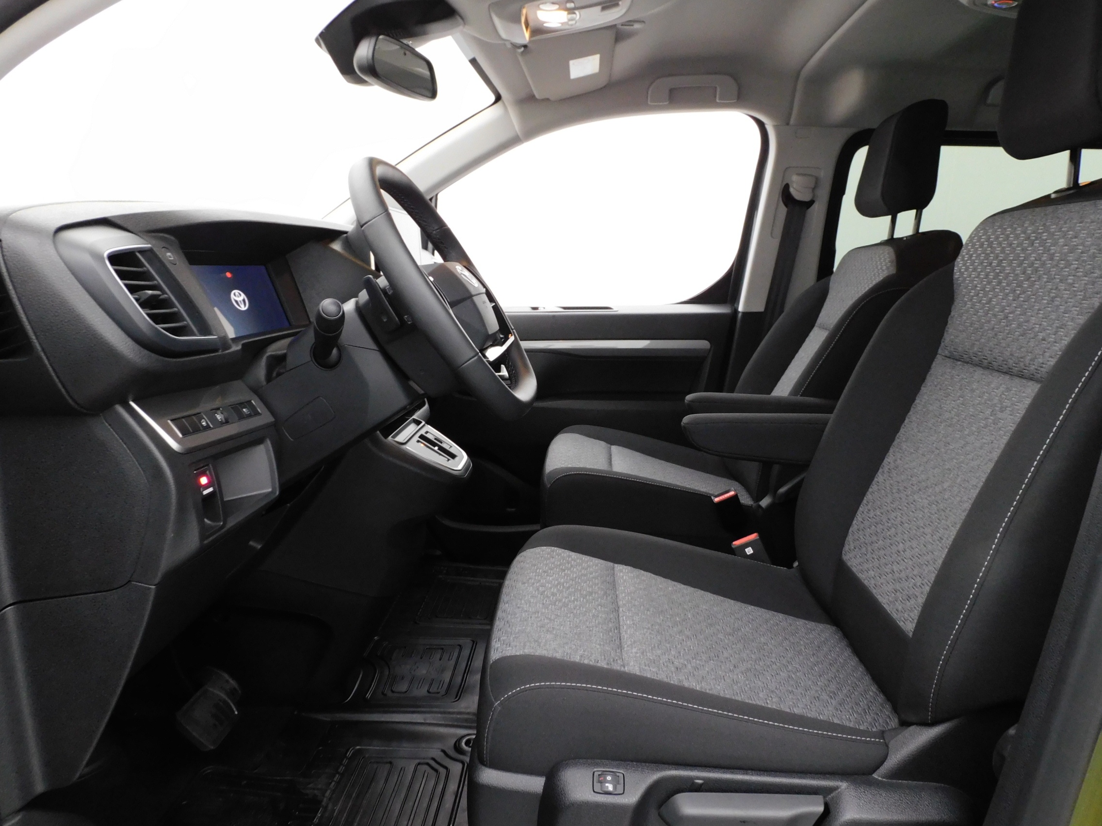 TOYOTA Proace Verso 2024