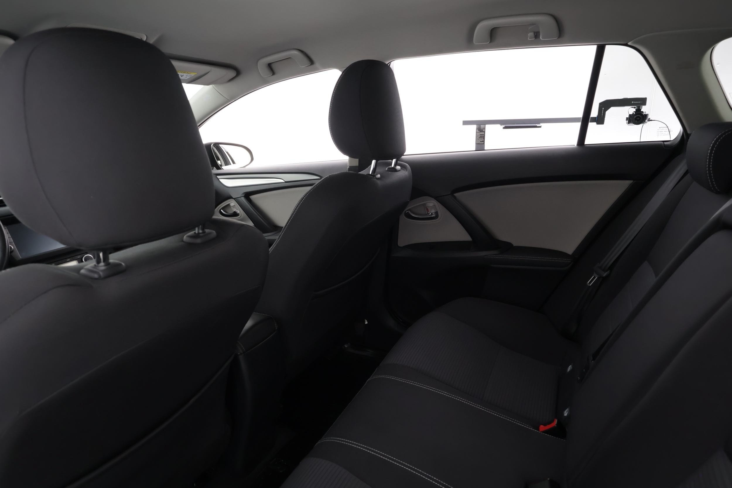 TOYOTA AVENSIS 2015
