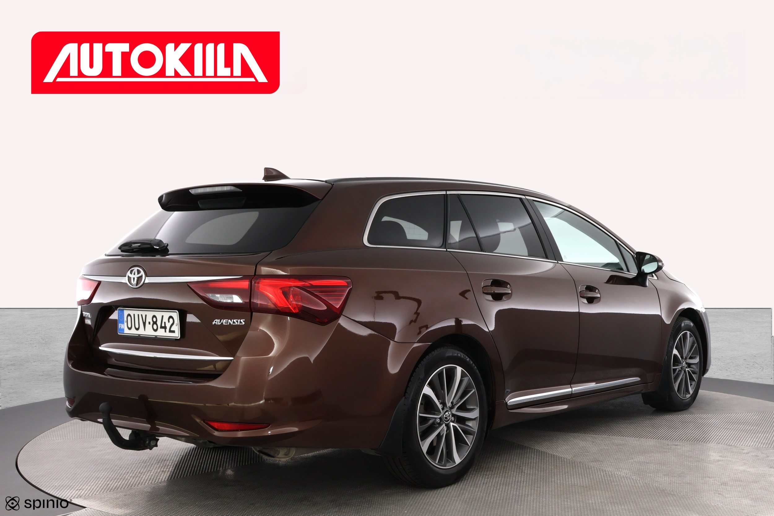 TOYOTA AVENSIS 2015
