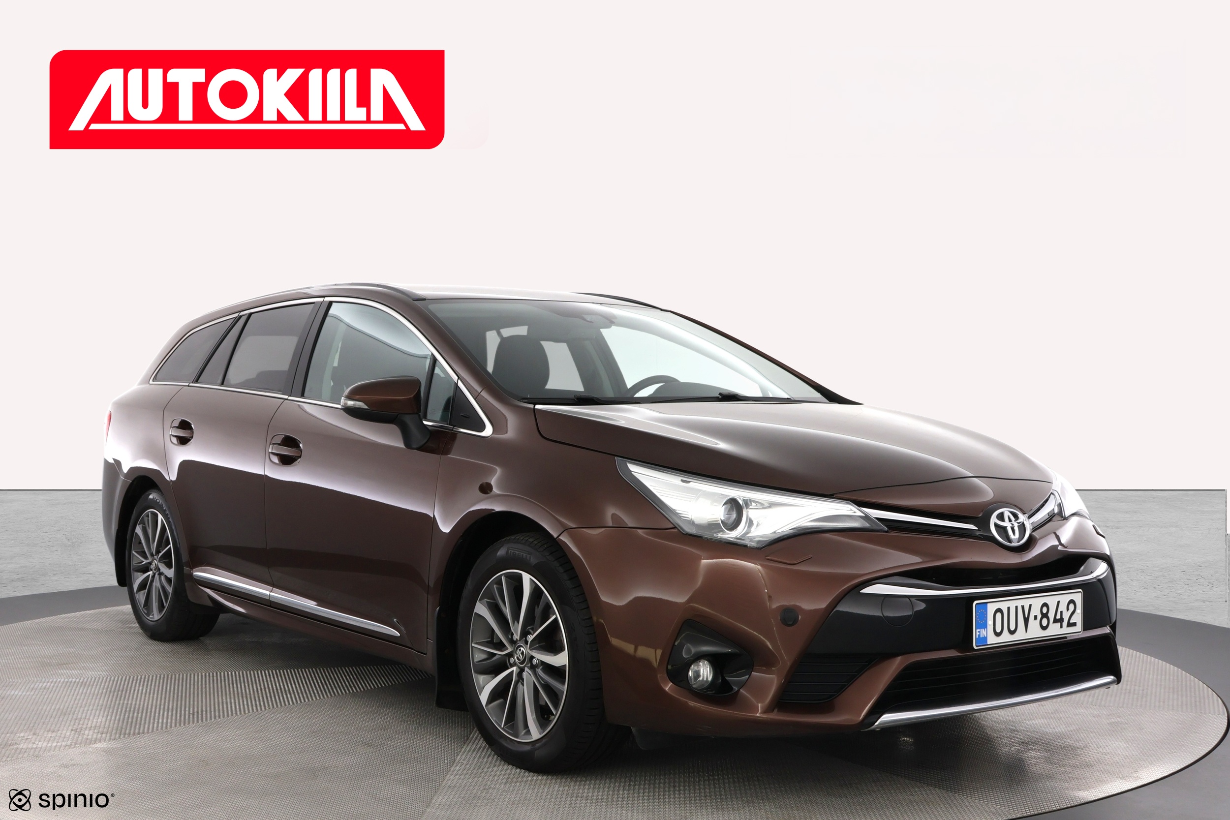 TOYOTA AVENSIS 2015
