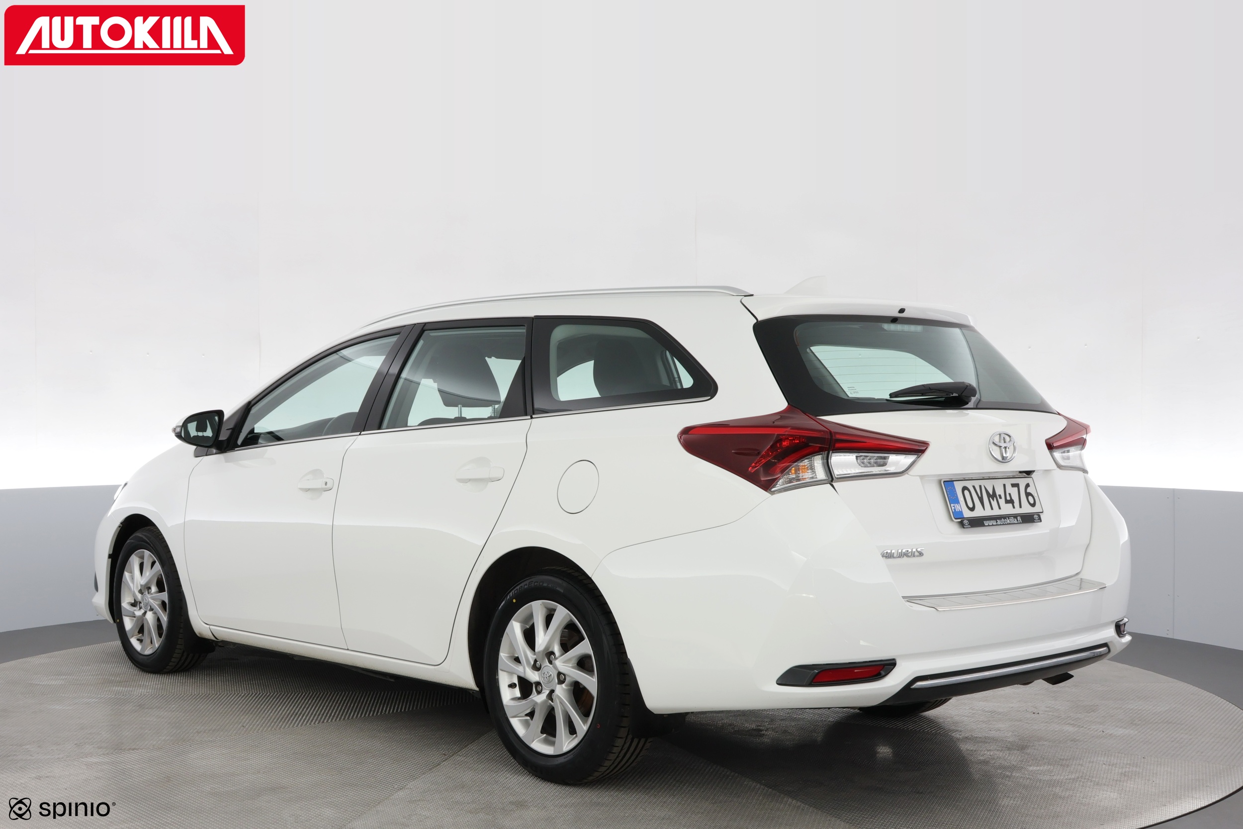 TOYOTA AURIS 2017