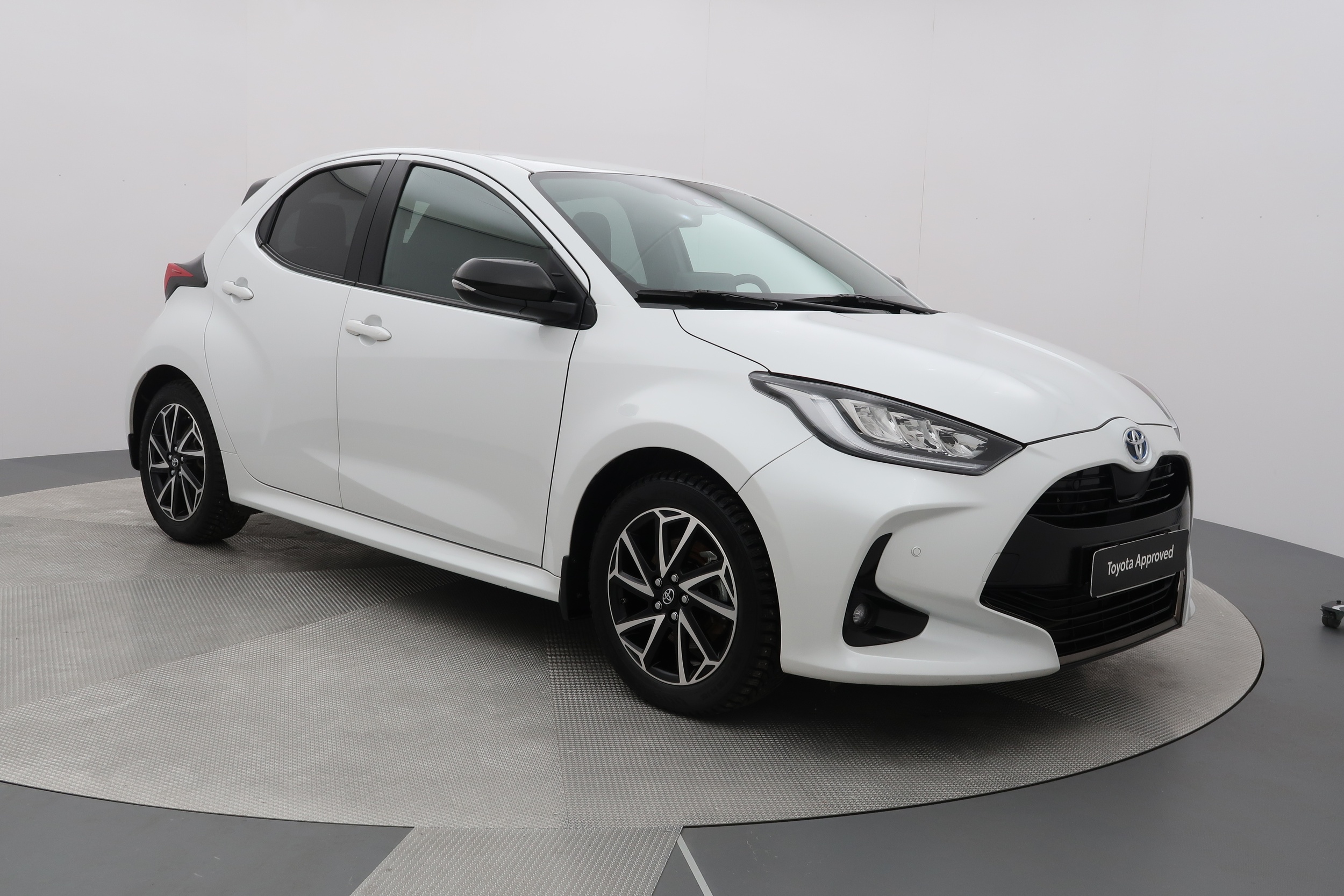 TOYOTA YARIS 2022
