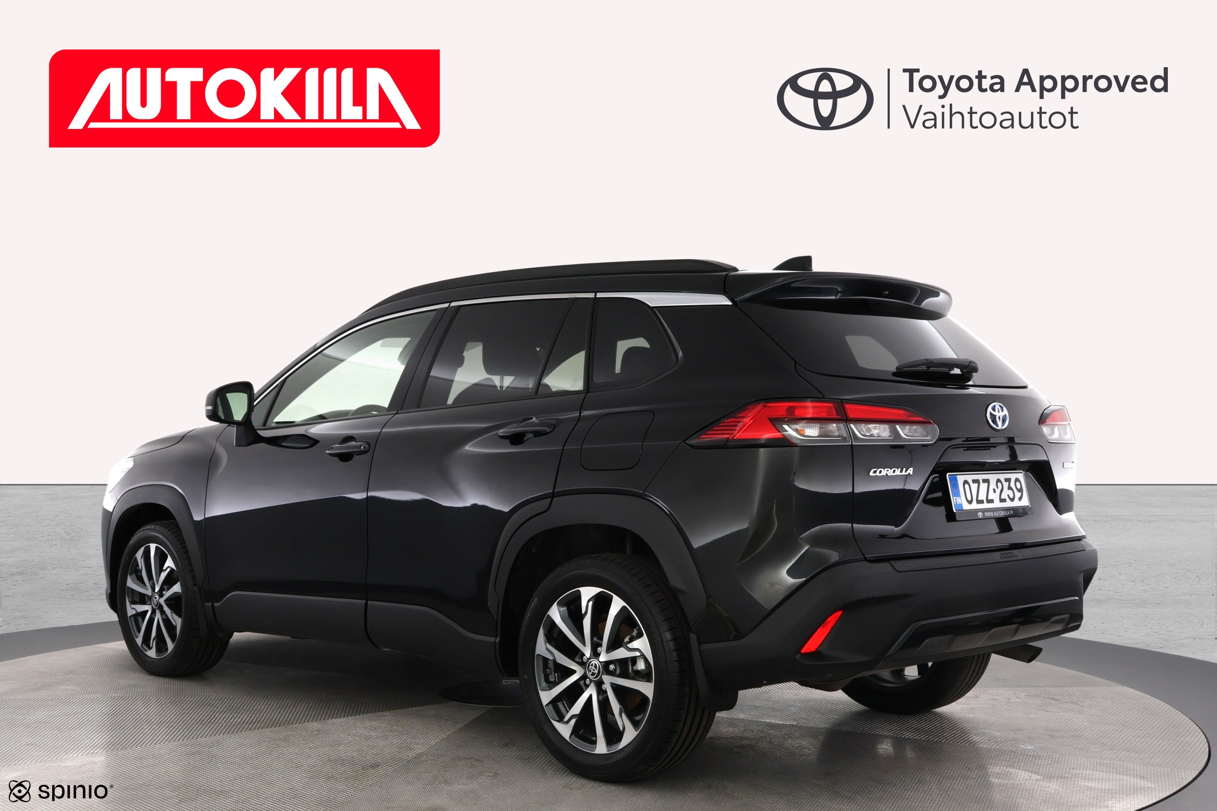 TOYOTA Corolla Cross 2023