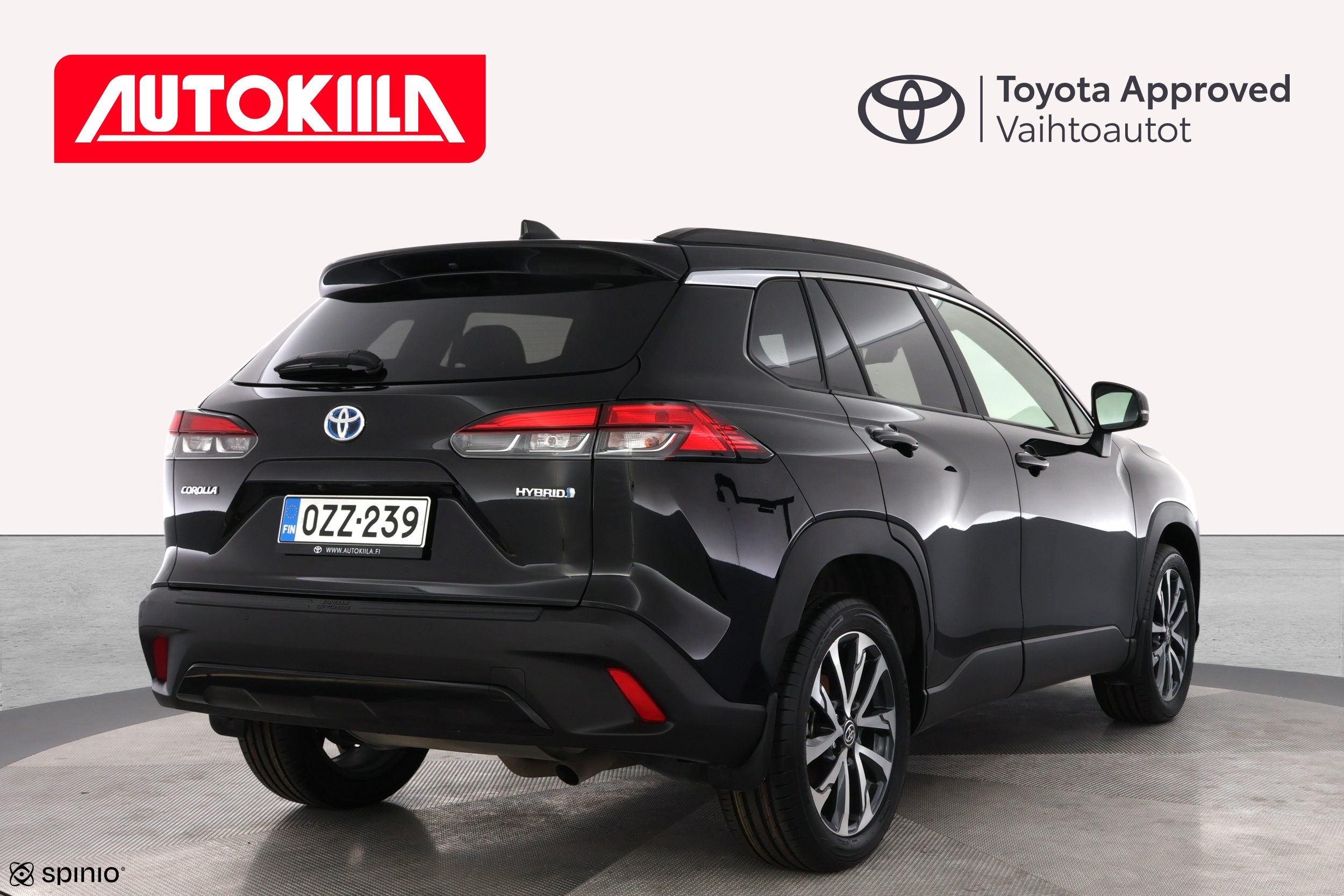 TOYOTA Corolla Cross 2023