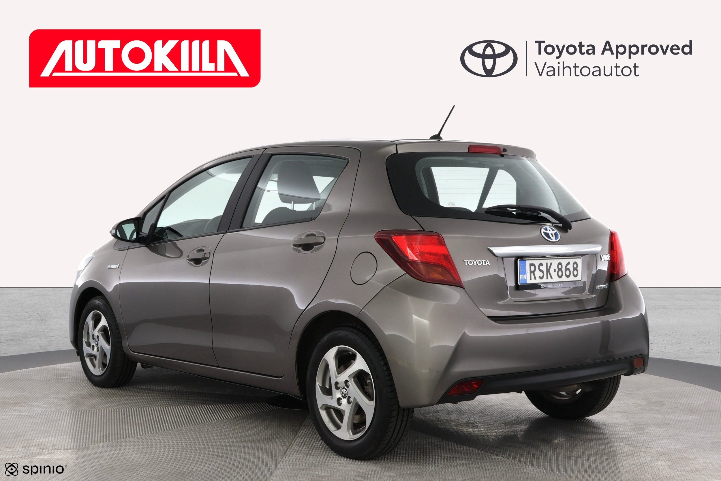 TOYOTA YARIS 2016