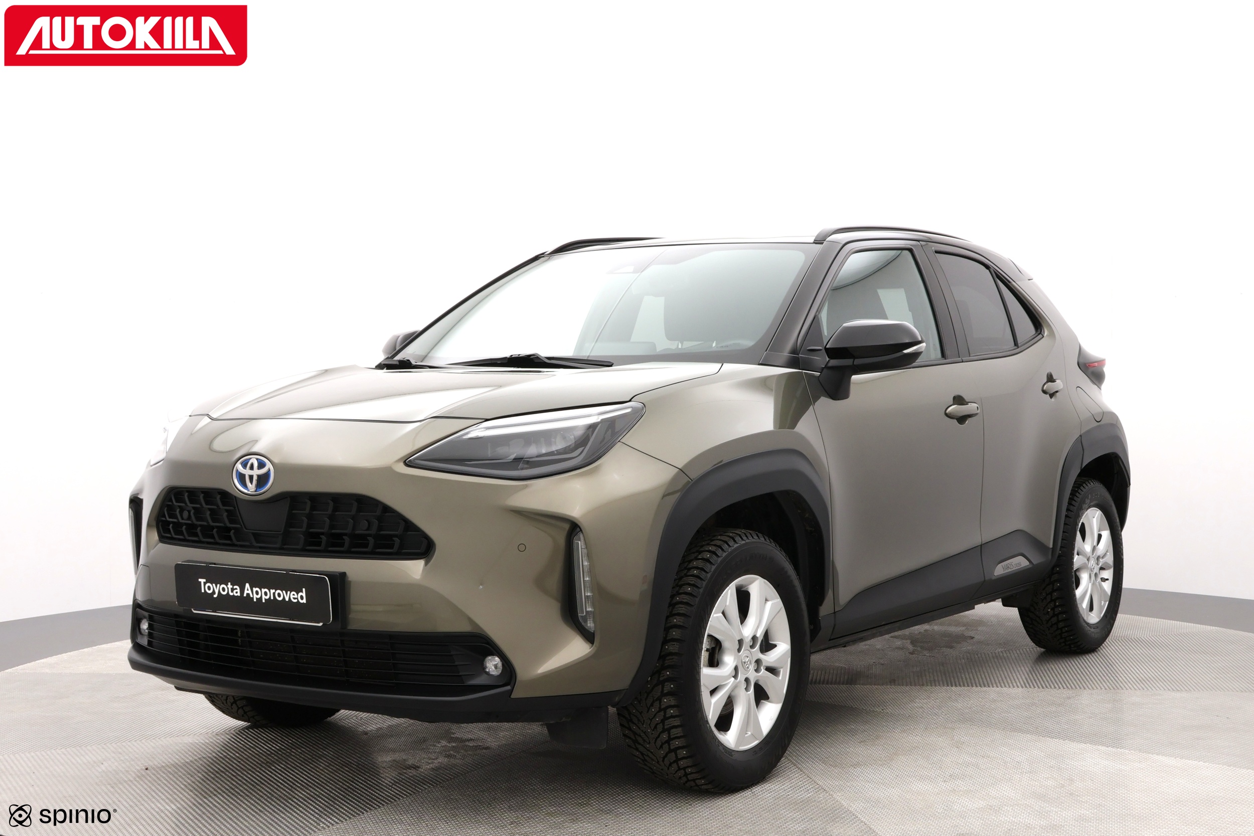 TOYOTA Yaris Cross 2023
