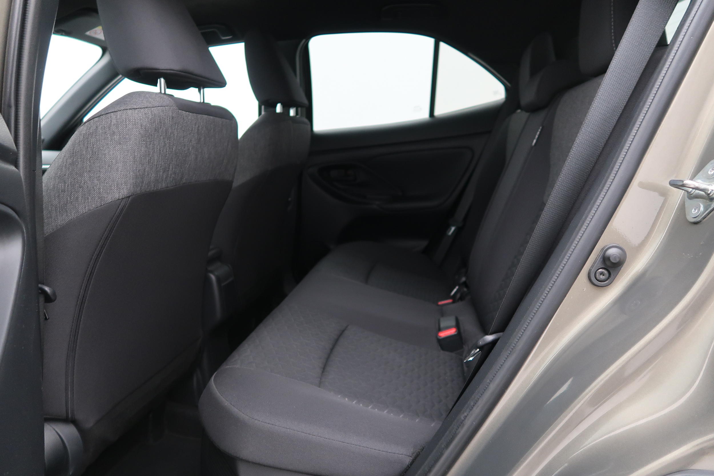 TOYOTA Yaris Cross 2023