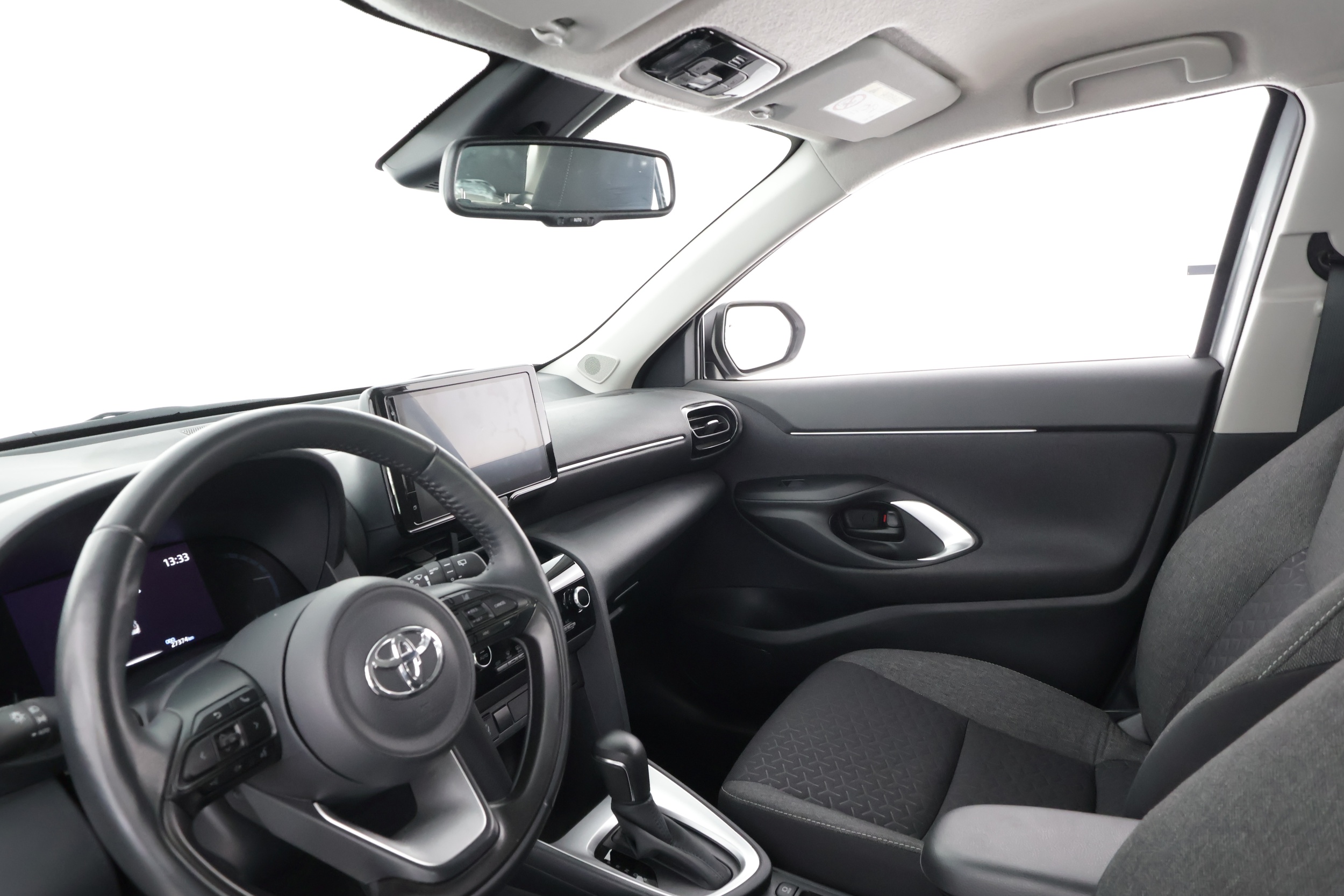 TOYOTA Yaris Cross 2024