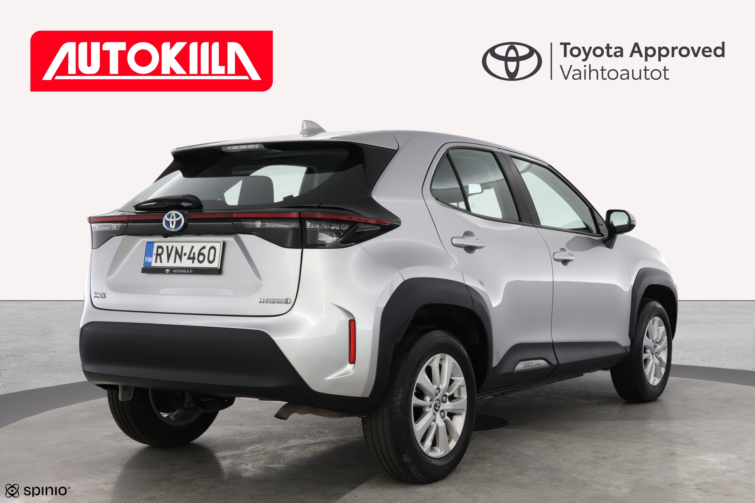TOYOTA Yaris Cross 2024