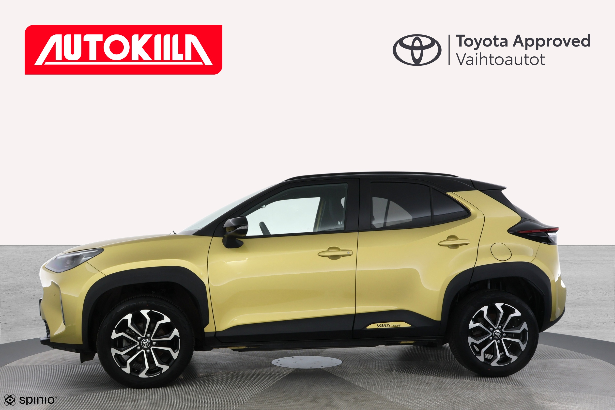 TOYOTA Yaris Cross 2024
