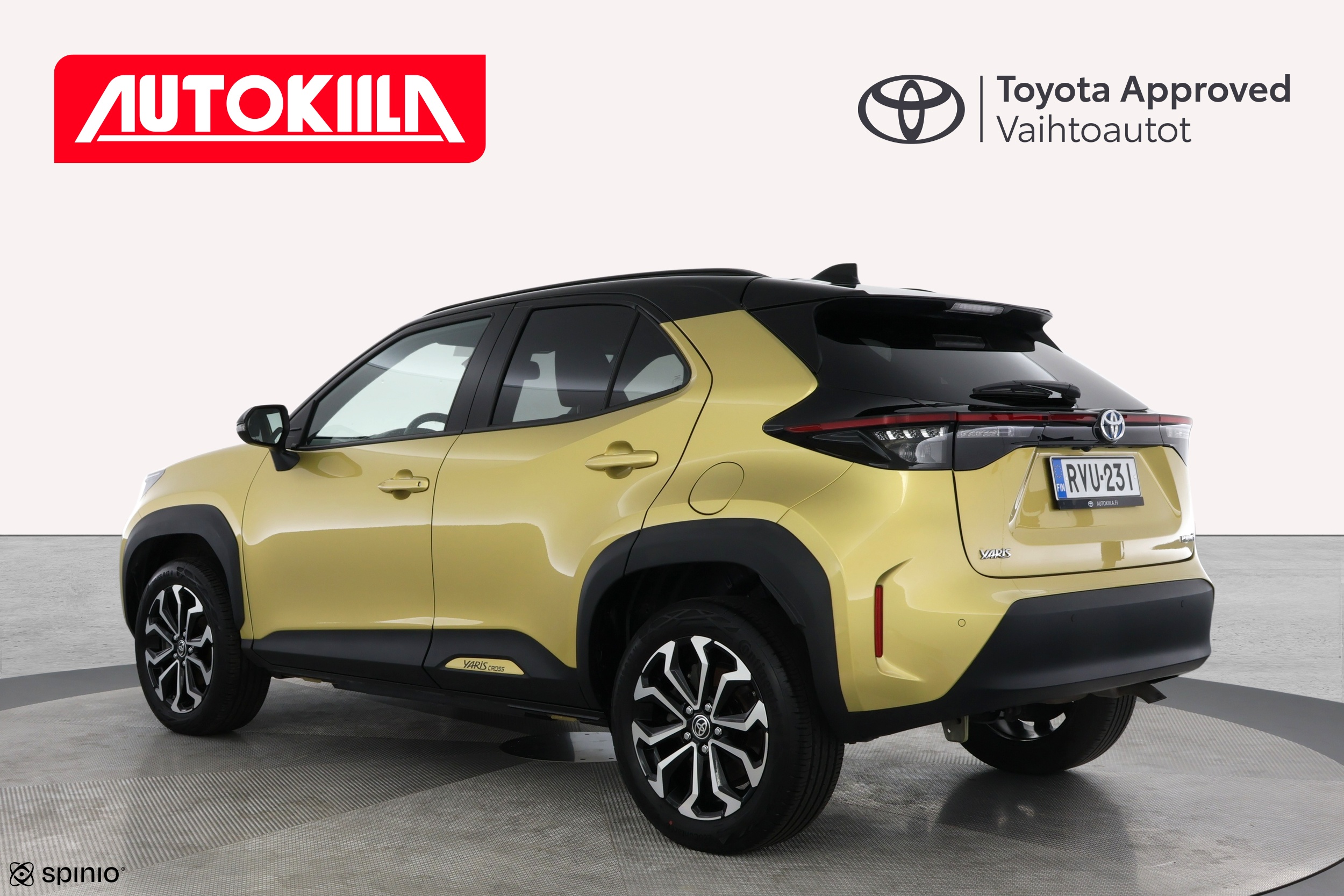 TOYOTA Yaris Cross 2024