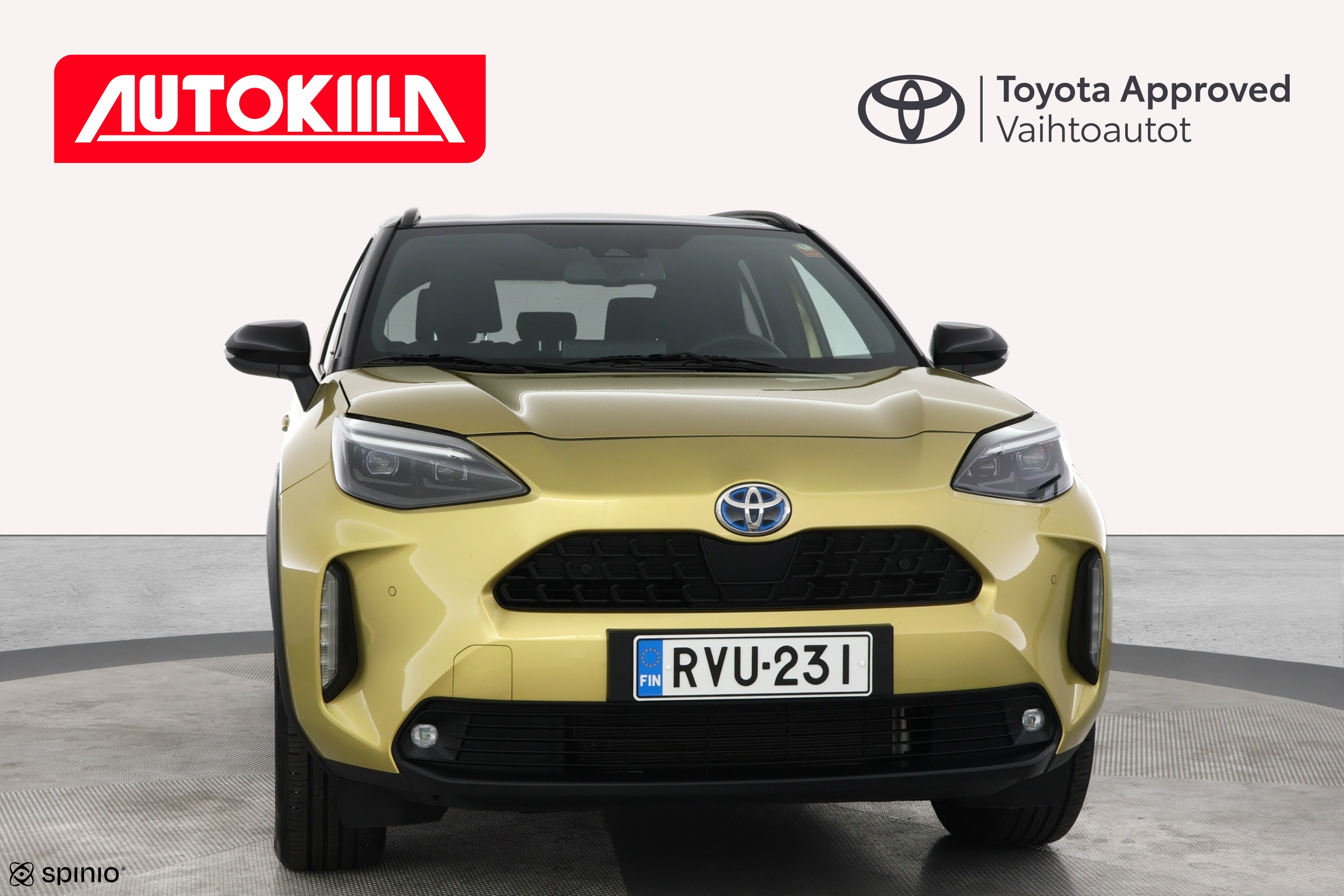 TOYOTA Yaris Cross 2024