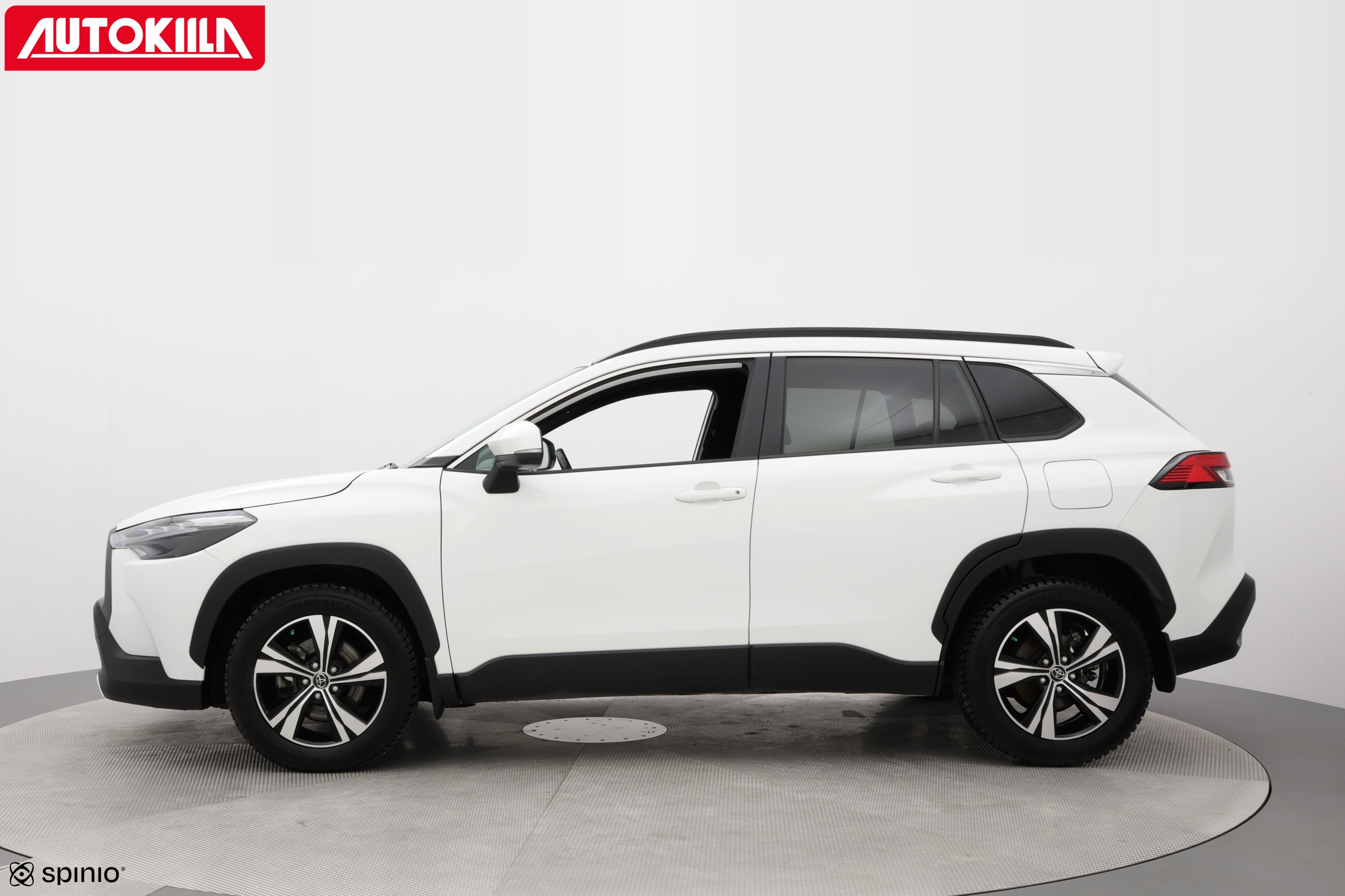 TOYOTA Corolla Cross 2024