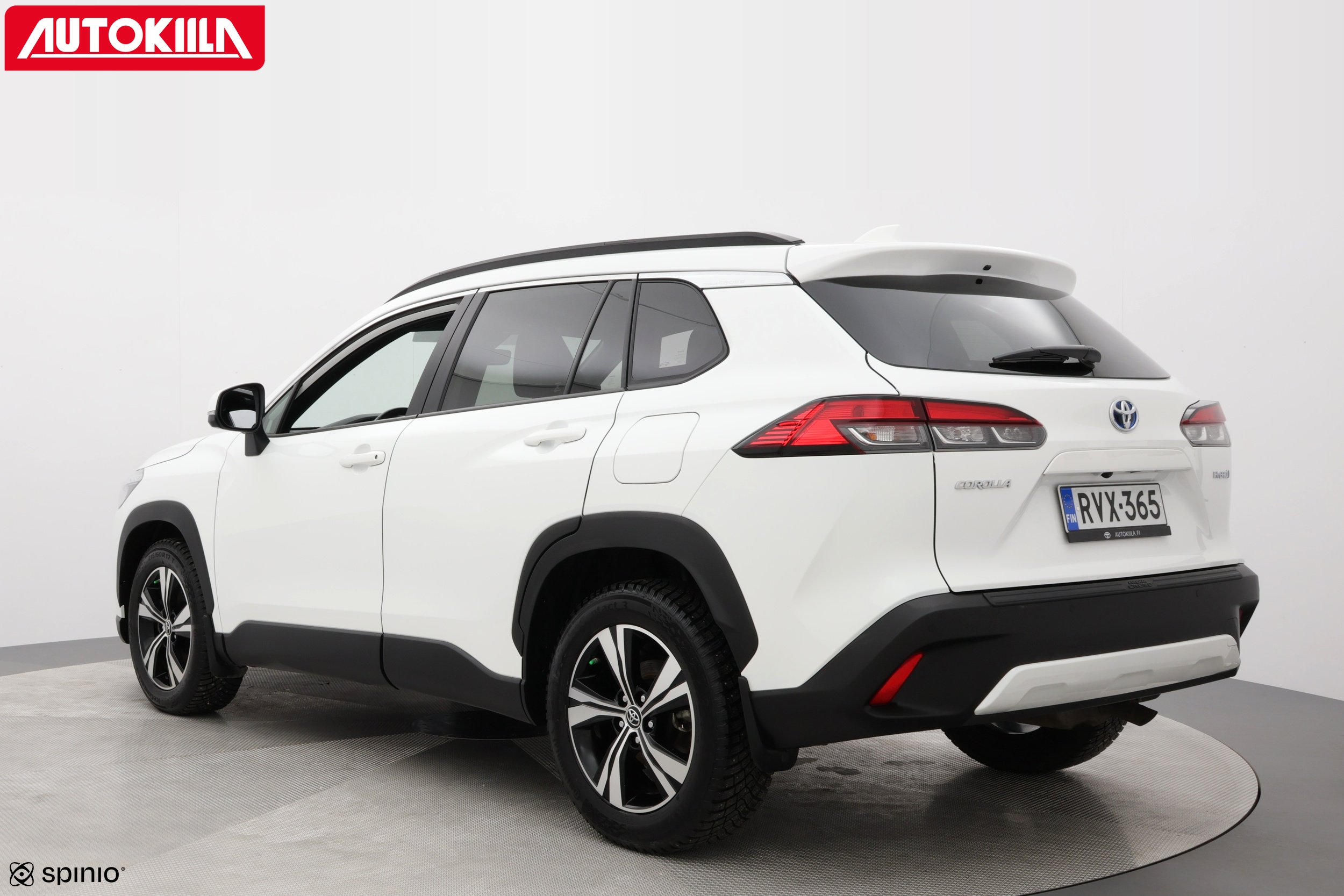 TOYOTA Corolla Cross 2024