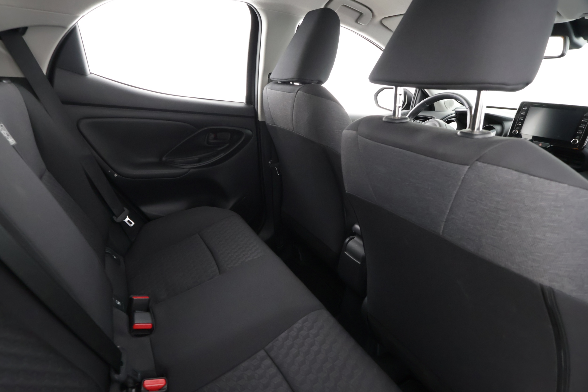 TOYOTA YARIS 2024