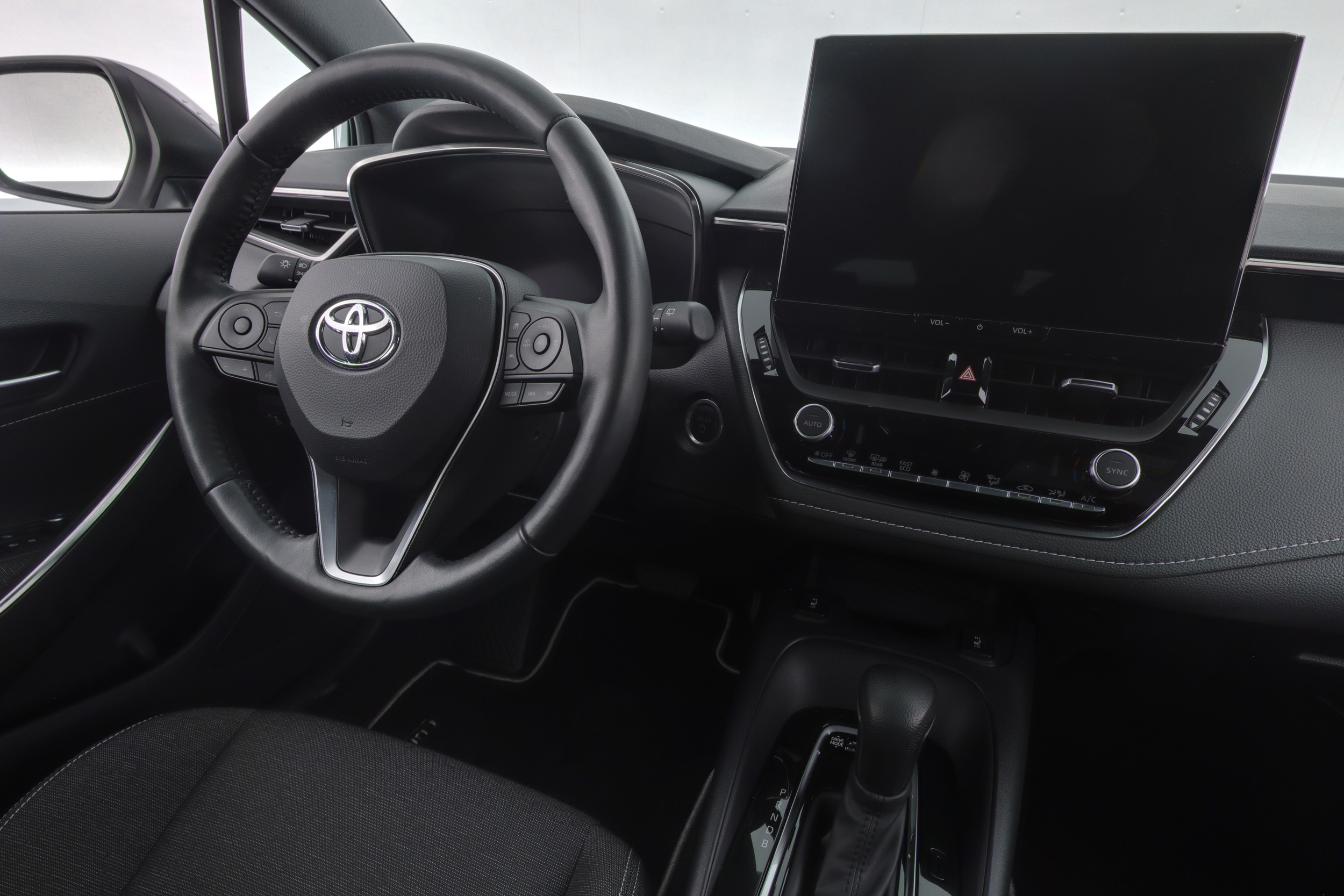 TOYOTA COROLLA 2024
