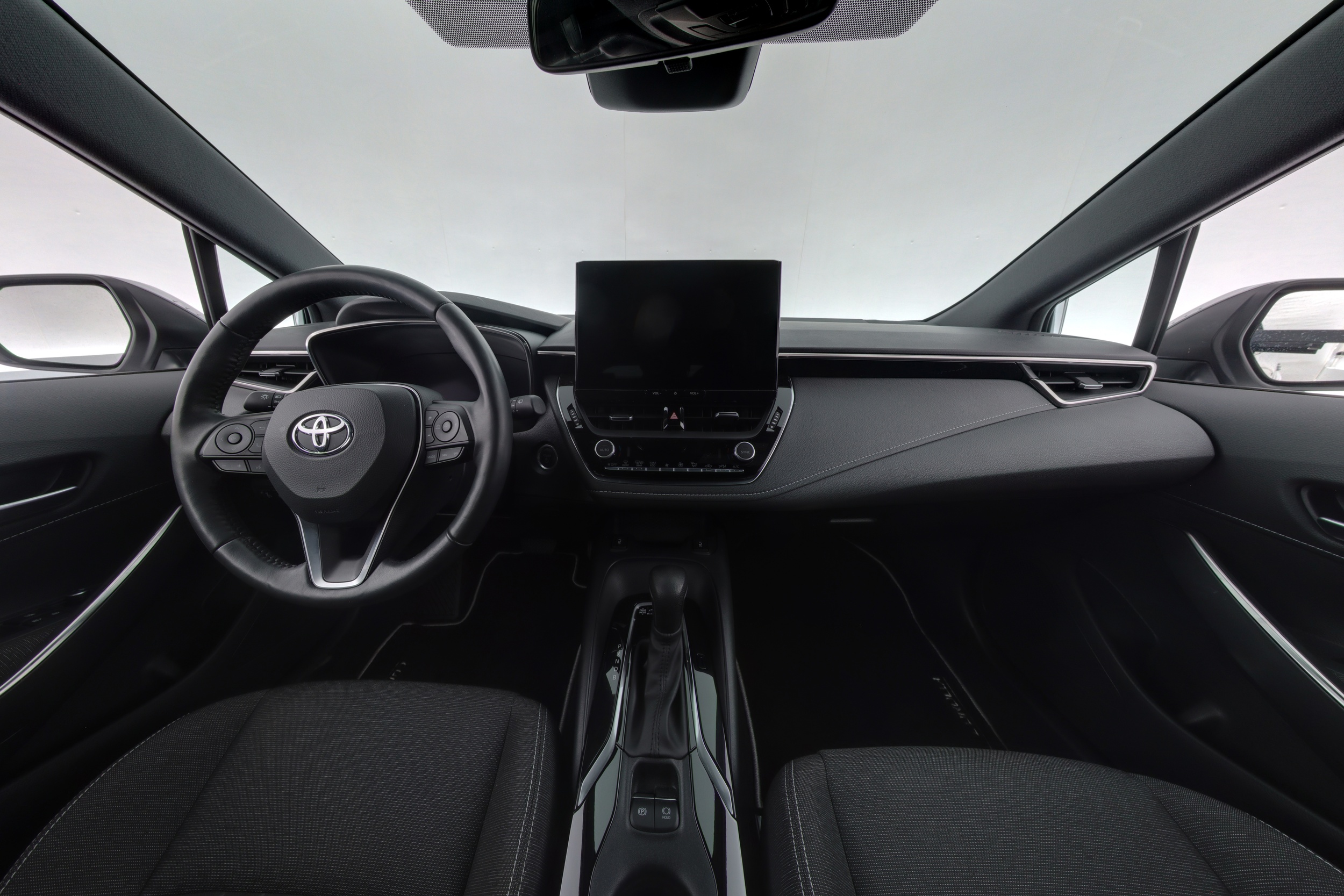 TOYOTA COROLLA 2024