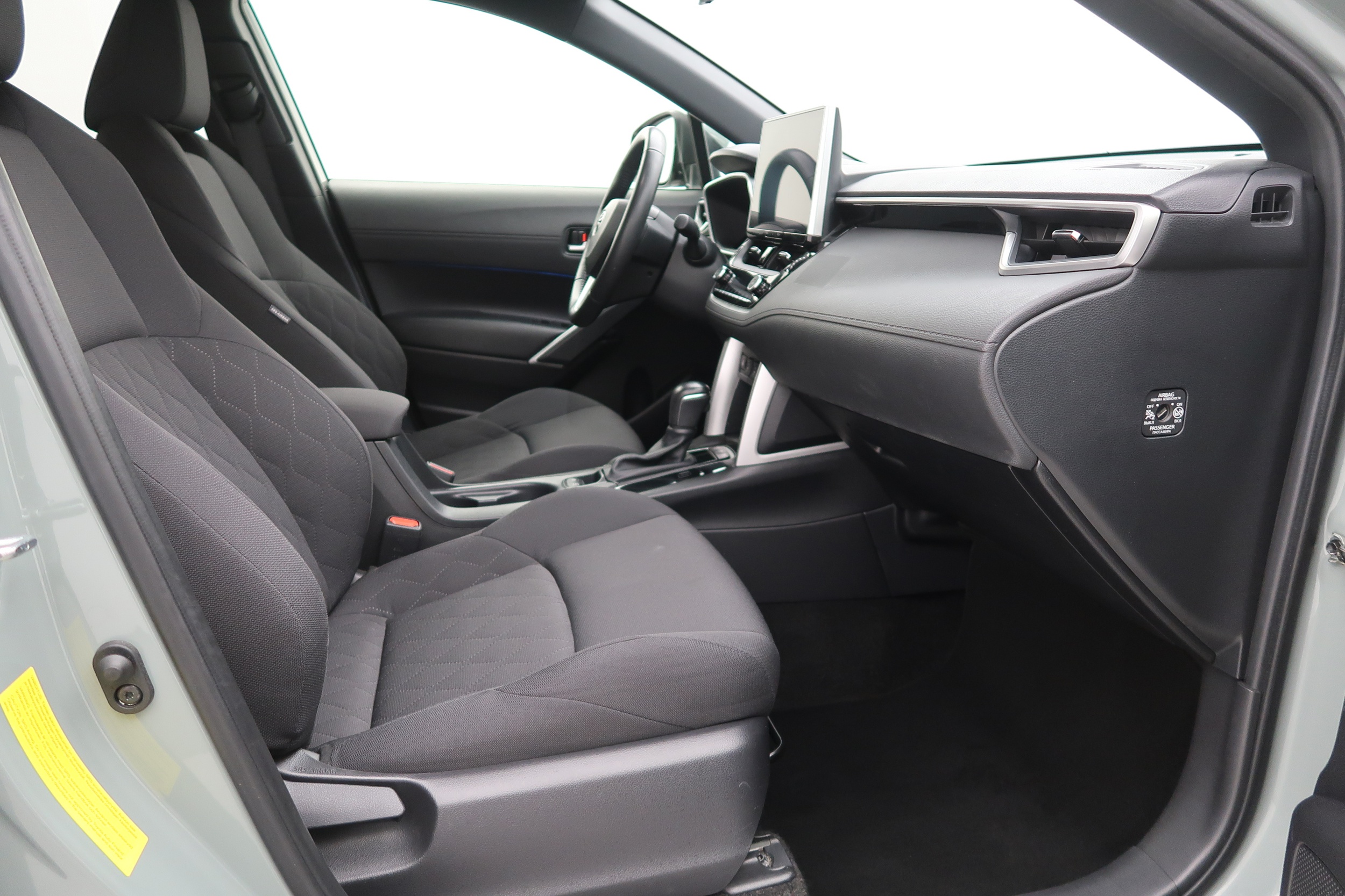 TOYOTA Corolla Cross 2024