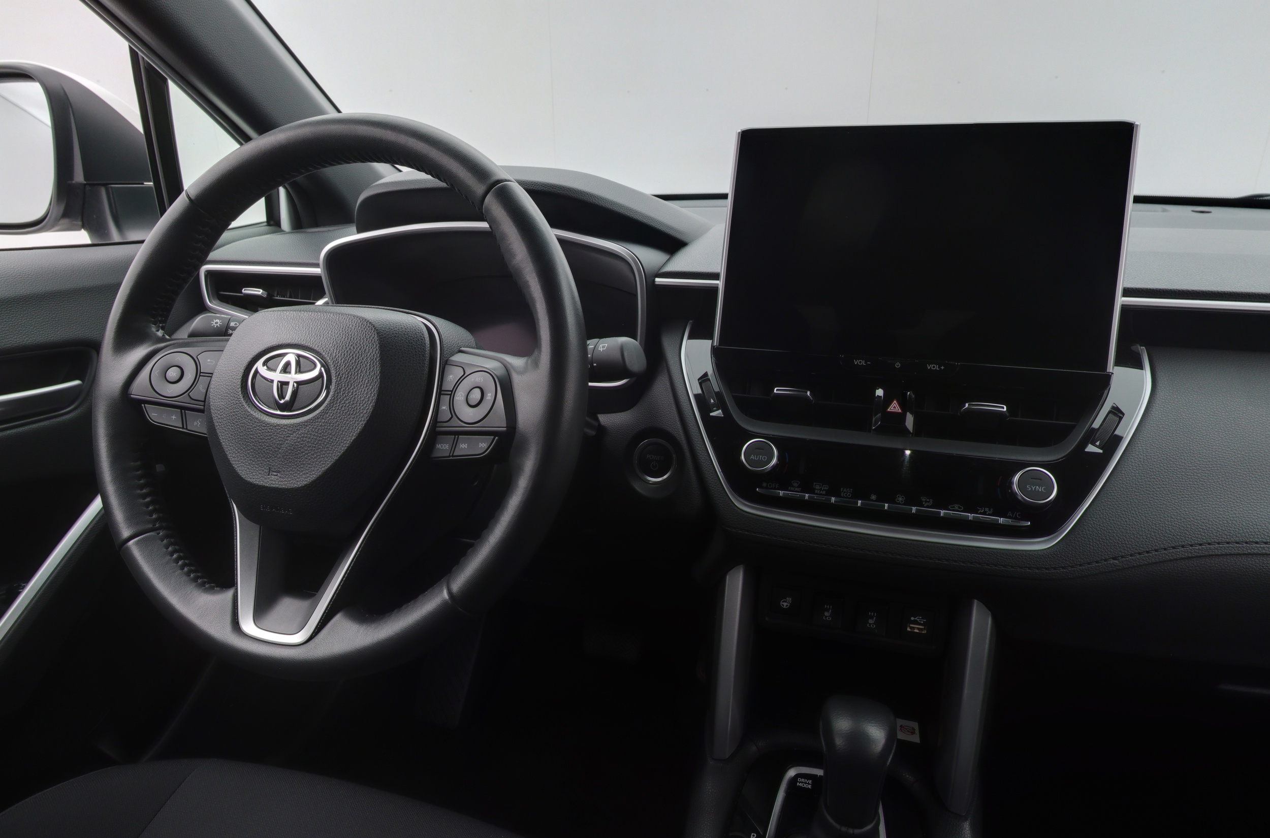 TOYOTA Corolla Cross 2024