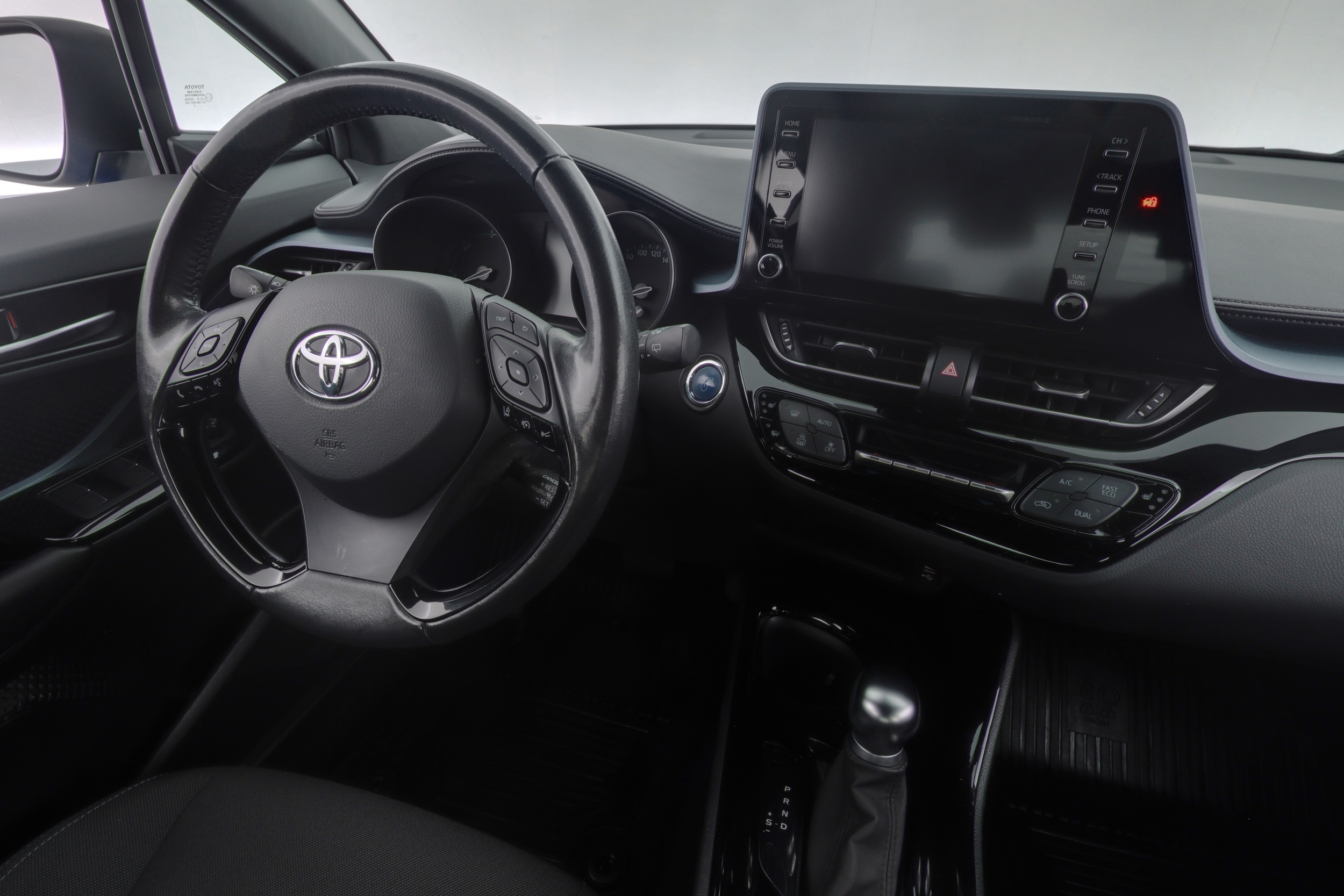 TOYOTA C-HR 2021