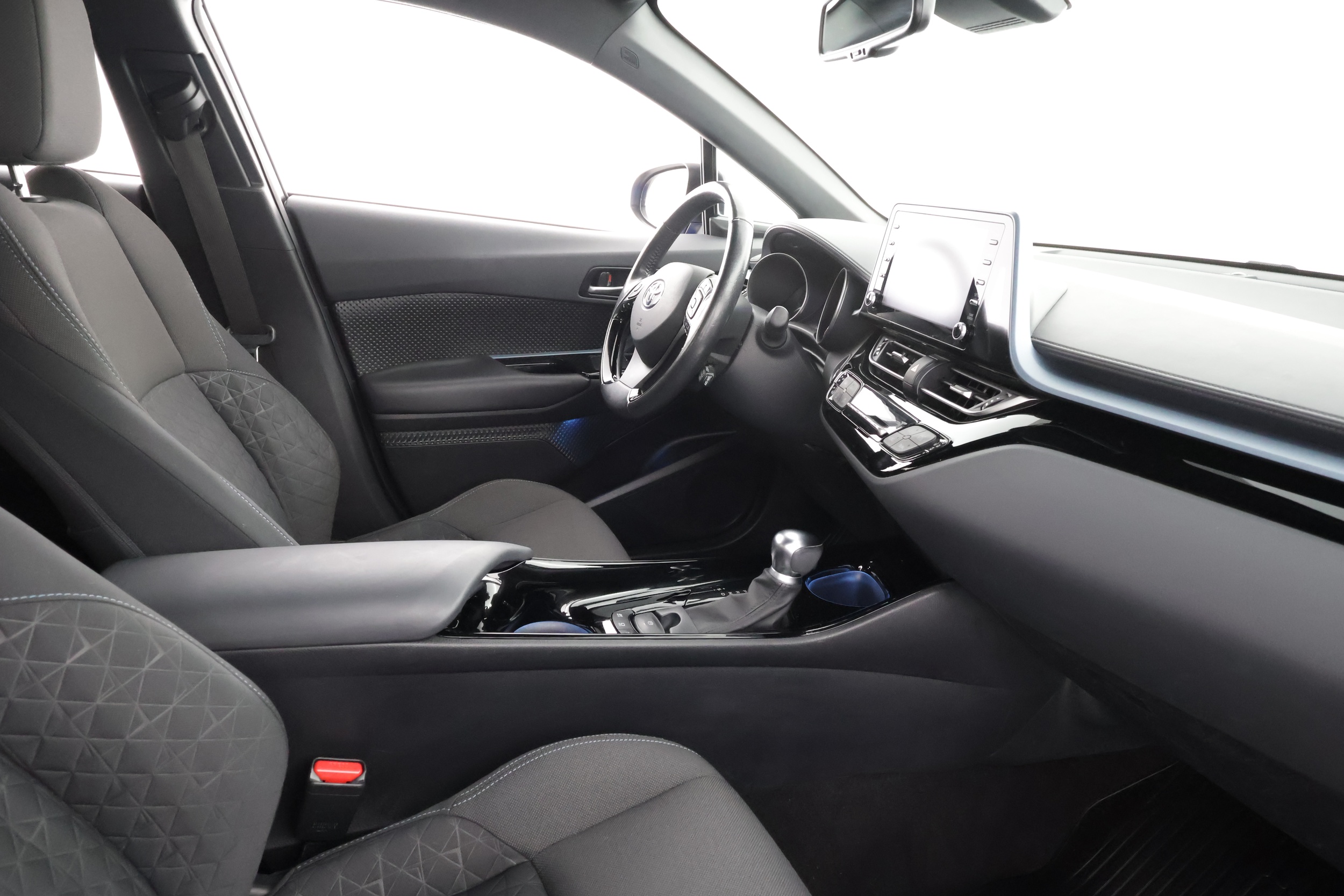 TOYOTA C-HR 2021