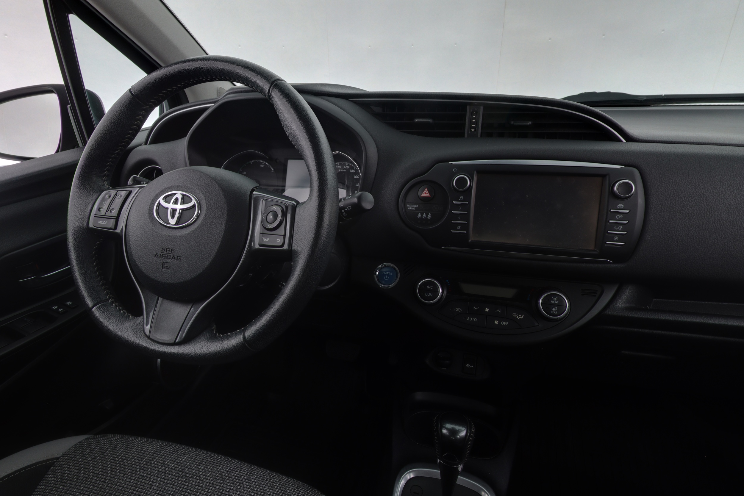 TOYOTA YARIS 2020