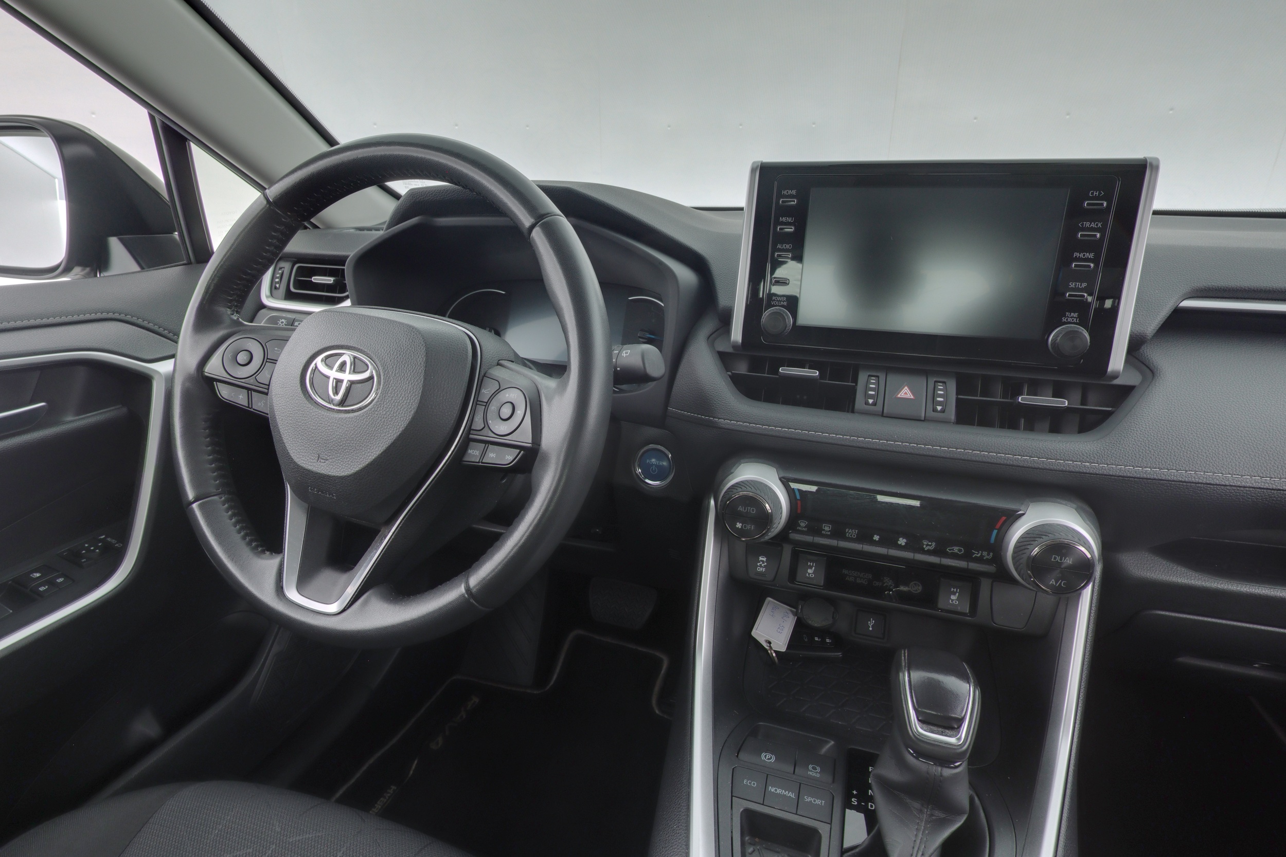 TOYOTA RAV4 2022