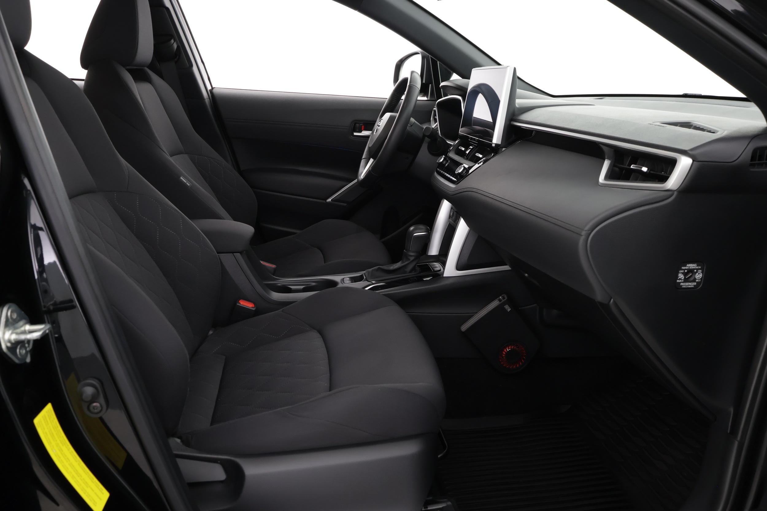 TOYOTA Corolla Cross 2024