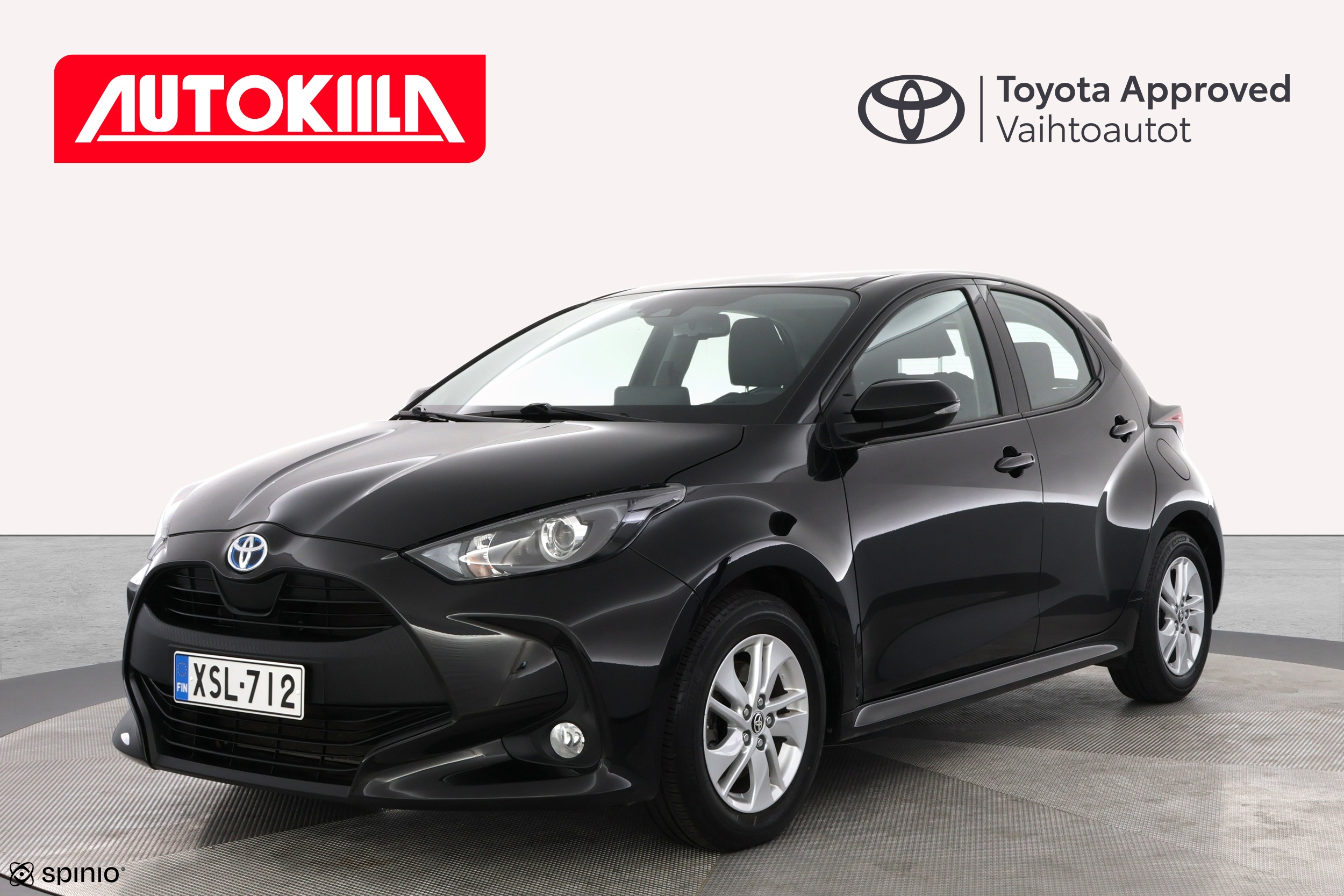 TOYOTA YARIS 2024