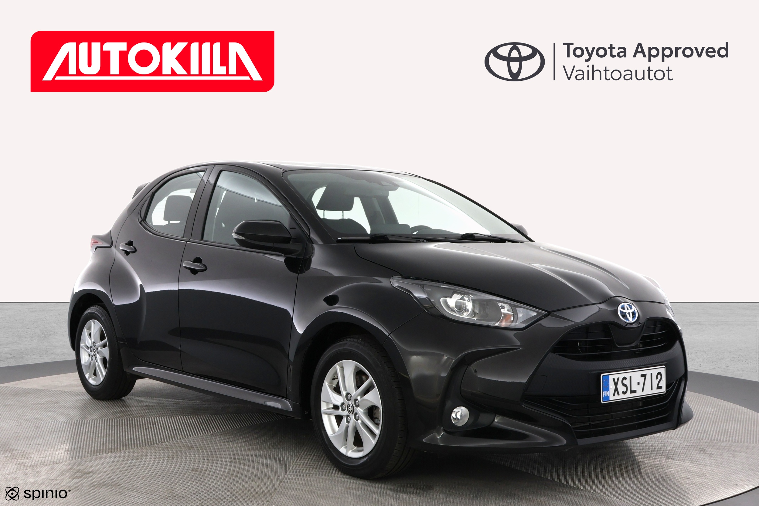 TOYOTA YARIS 2024