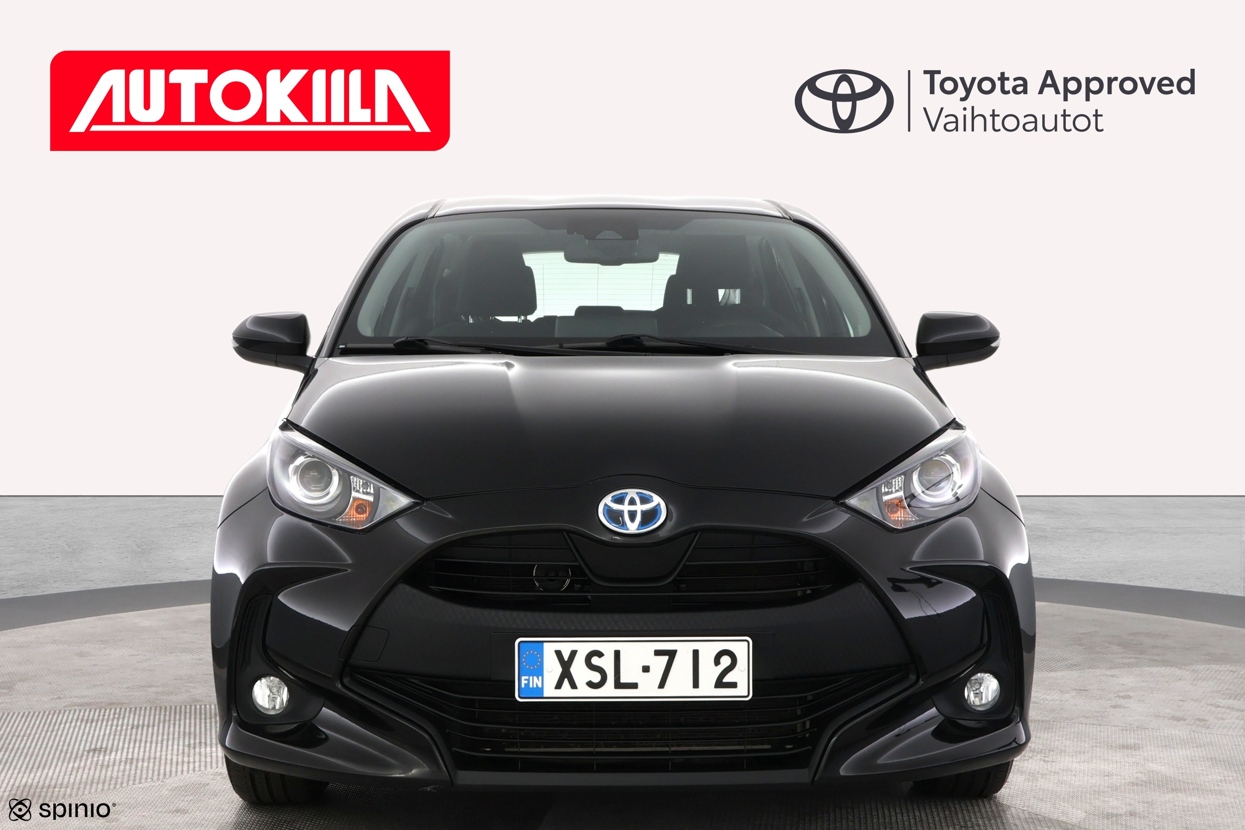 TOYOTA YARIS 2024