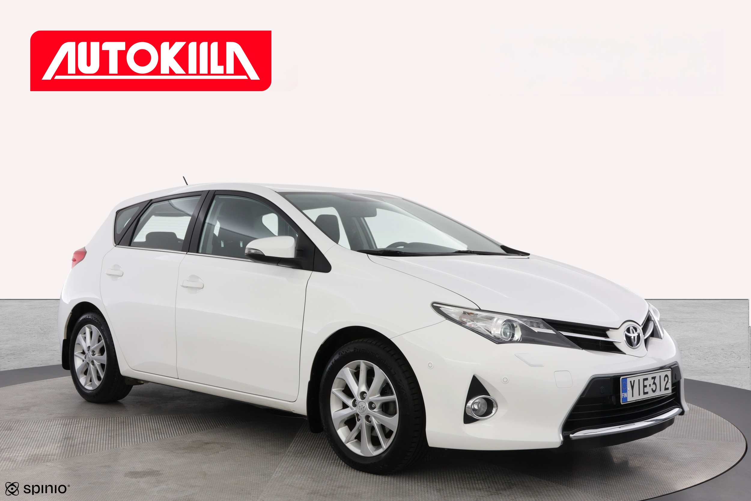 TOYOTA AURIS 2013
