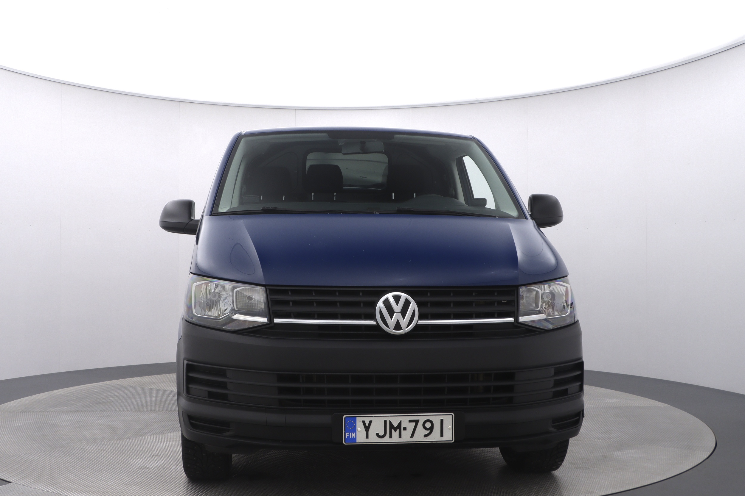 VOLKSWAGEN TRANSPORTER 2017