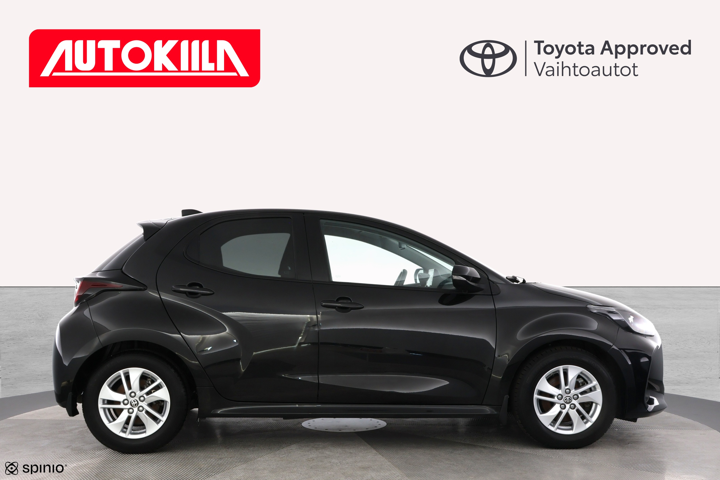 TOYOTA YARIS 2022