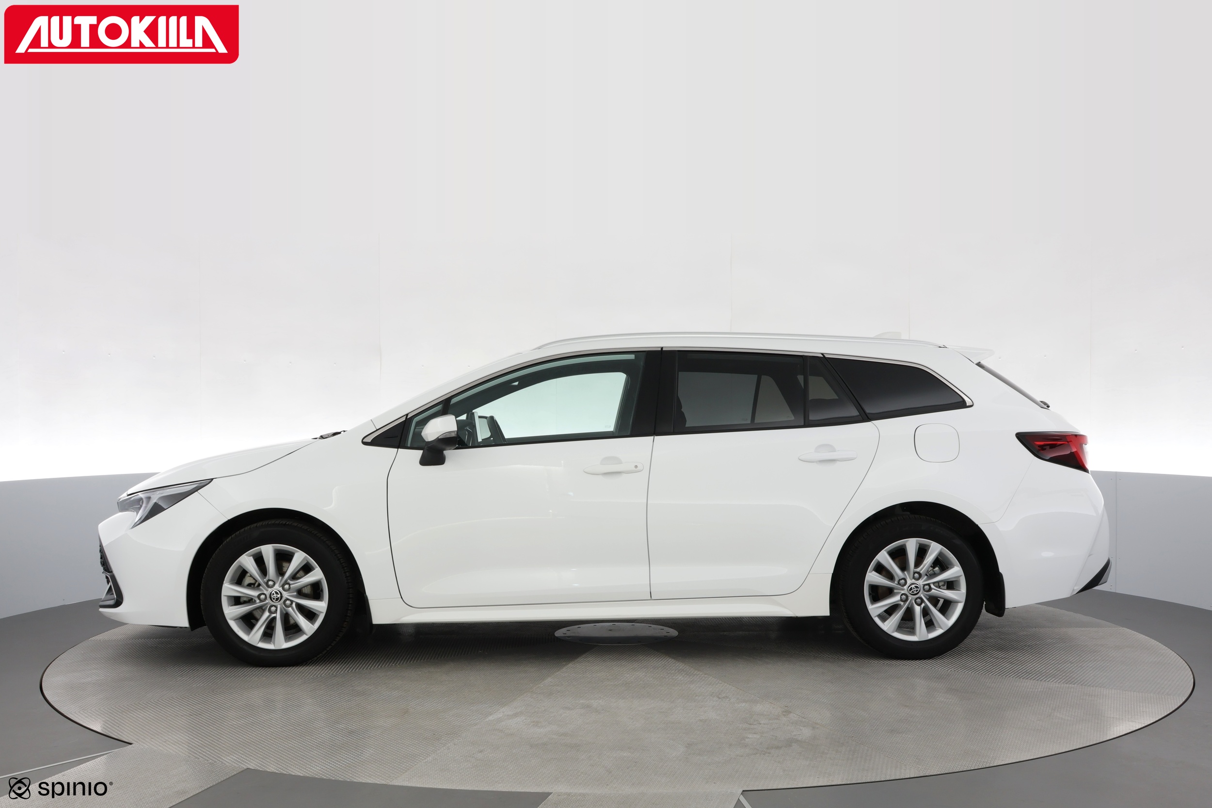 TOYOTA COROLLA 2024