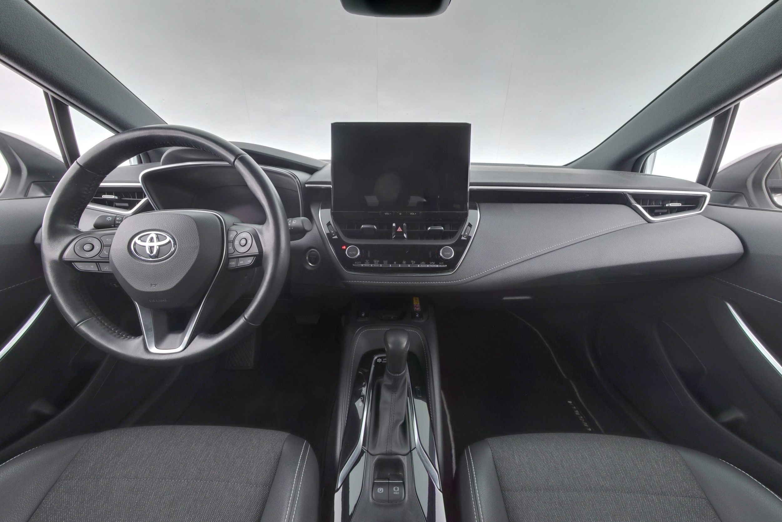 TOYOTA COROLLA 2024