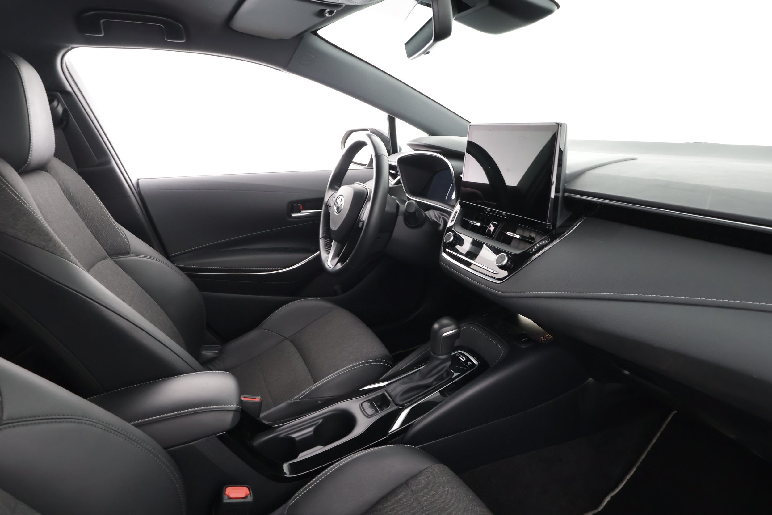 TOYOTA COROLLA 2024