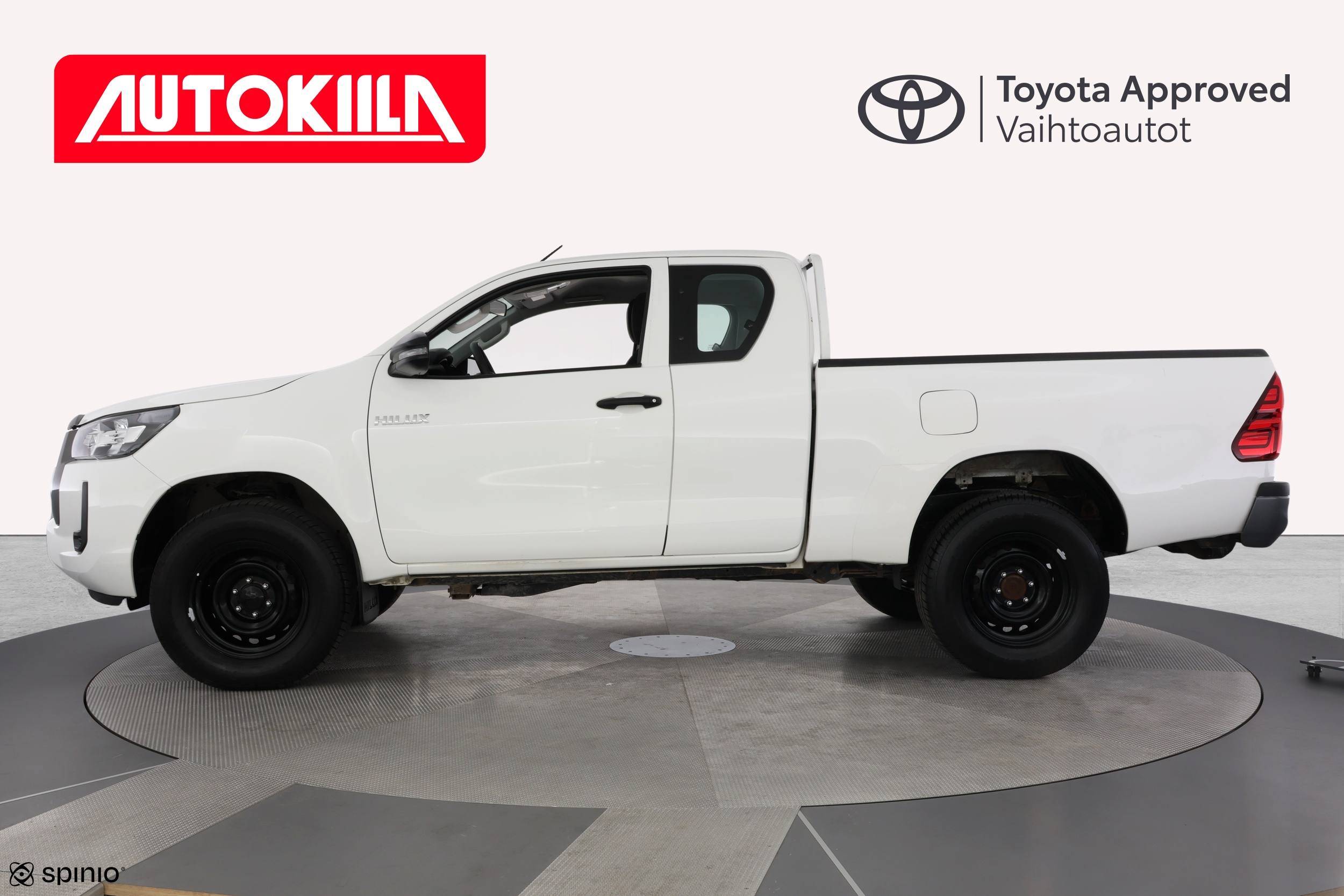 TOYOTA HILUX 2022