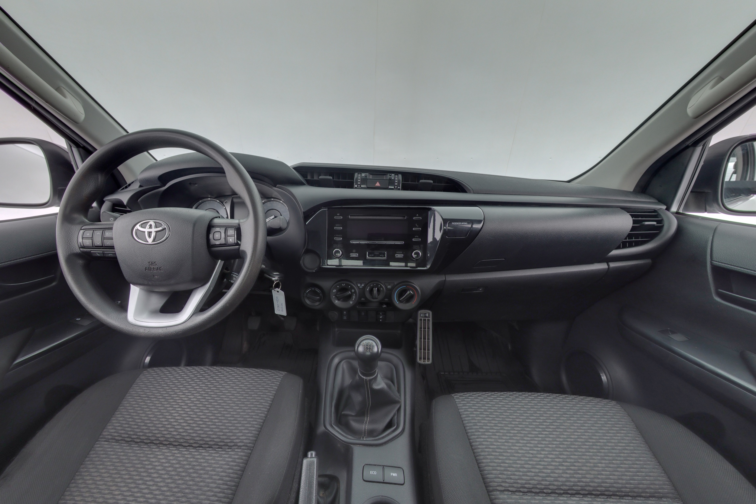 TOYOTA HILUX 2022