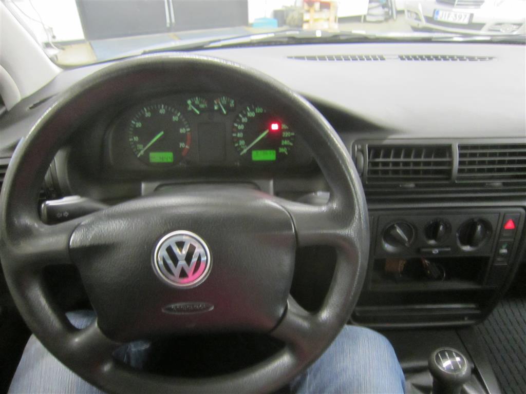 Volkswagen Passat 1998