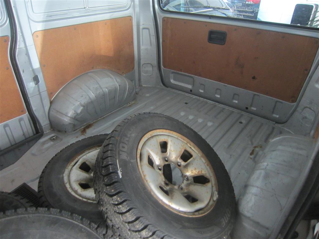 Toyota Hiace 2003